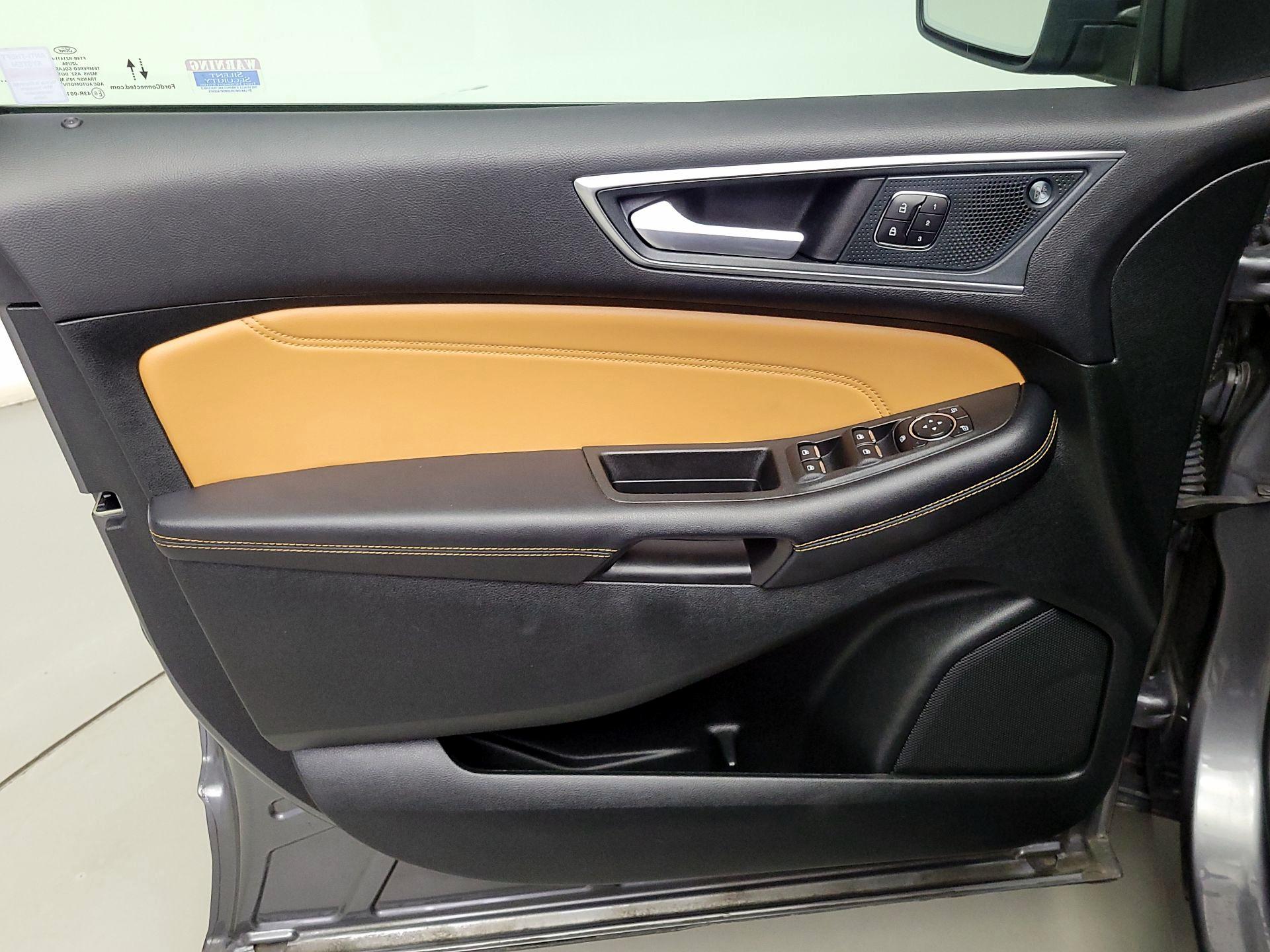 Thumbnail: 2024 Ford Edge - 12