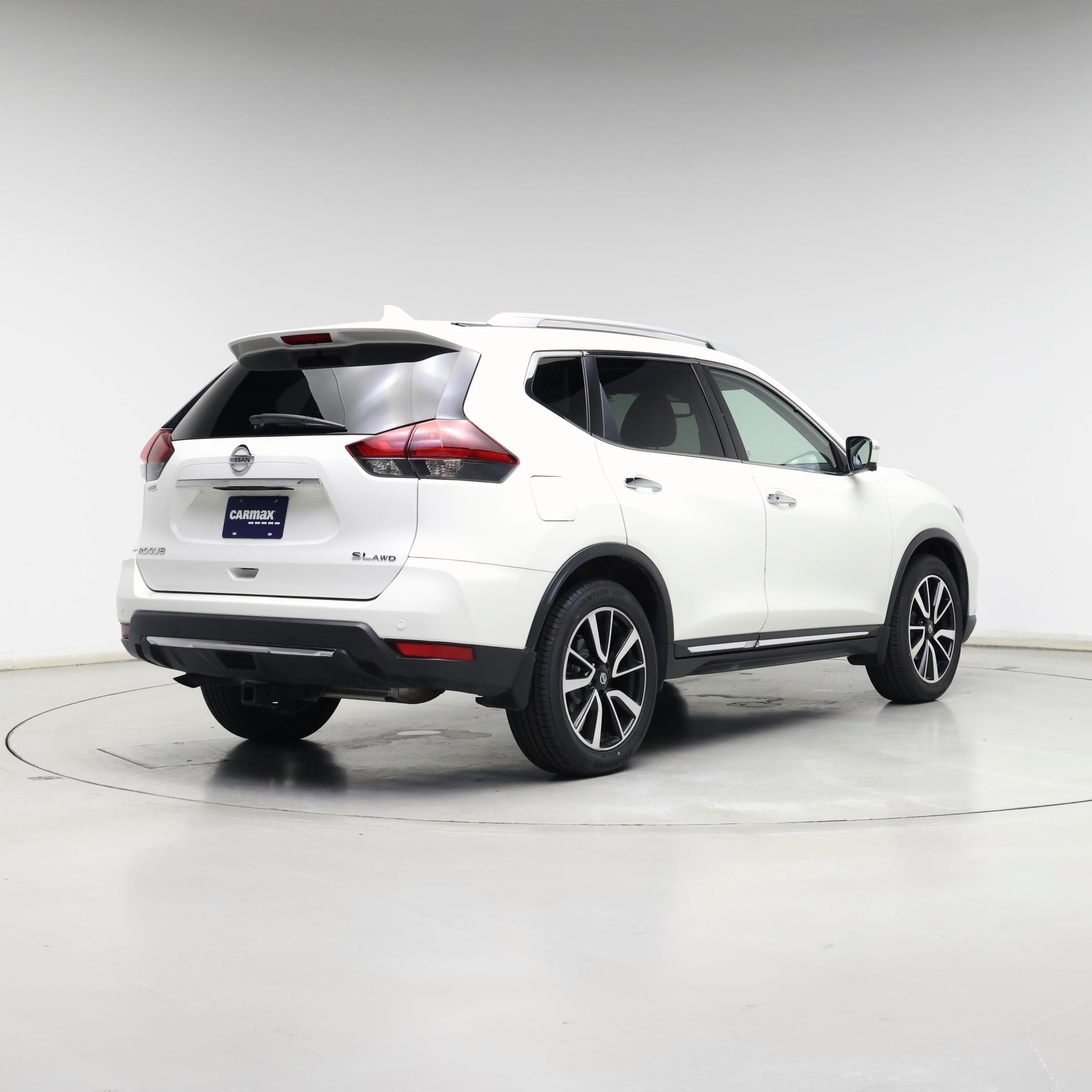 Thumbnail: 2020 Nissan Rogue - 8