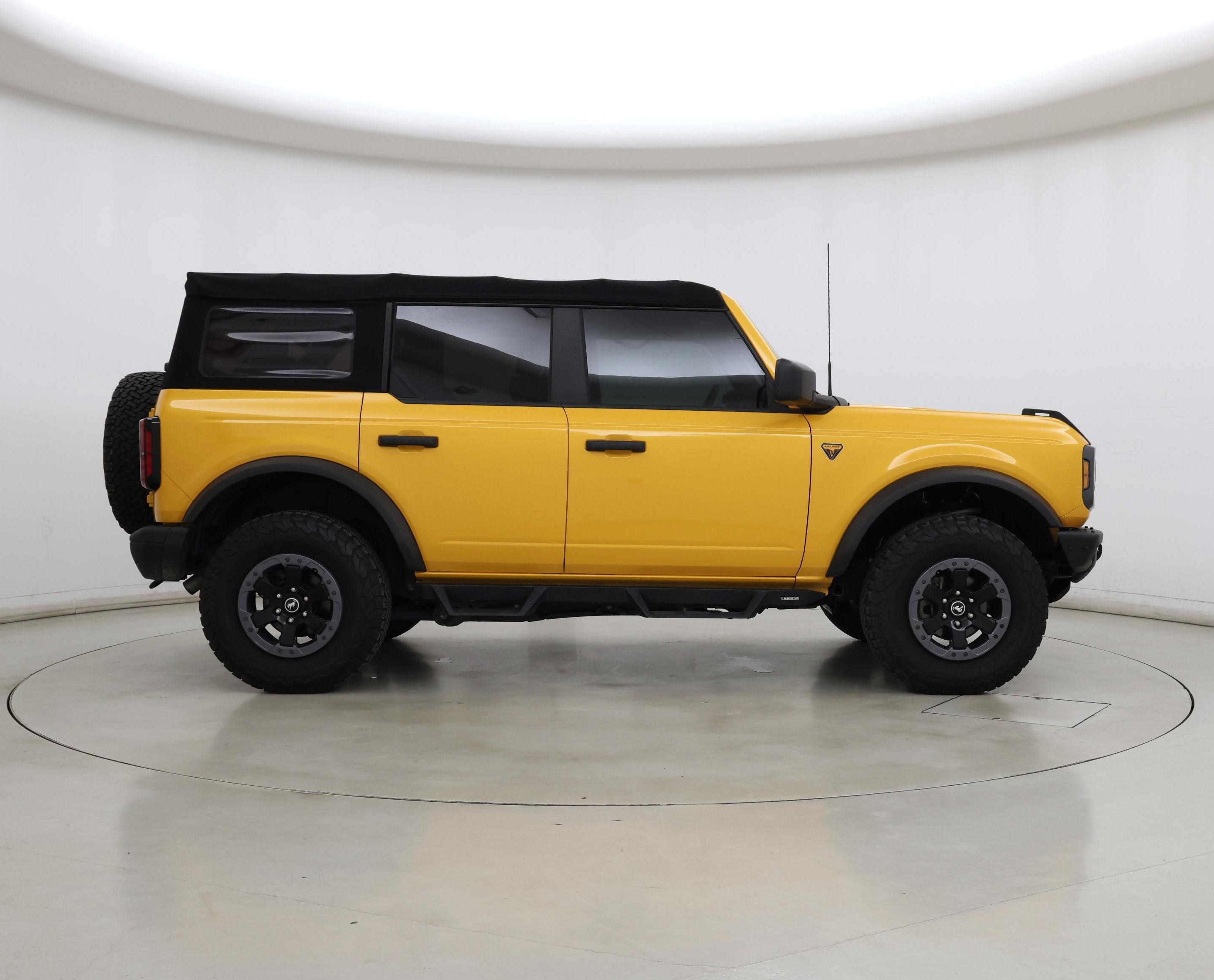 Thumbnail: 2021 Ford Bronco - 7