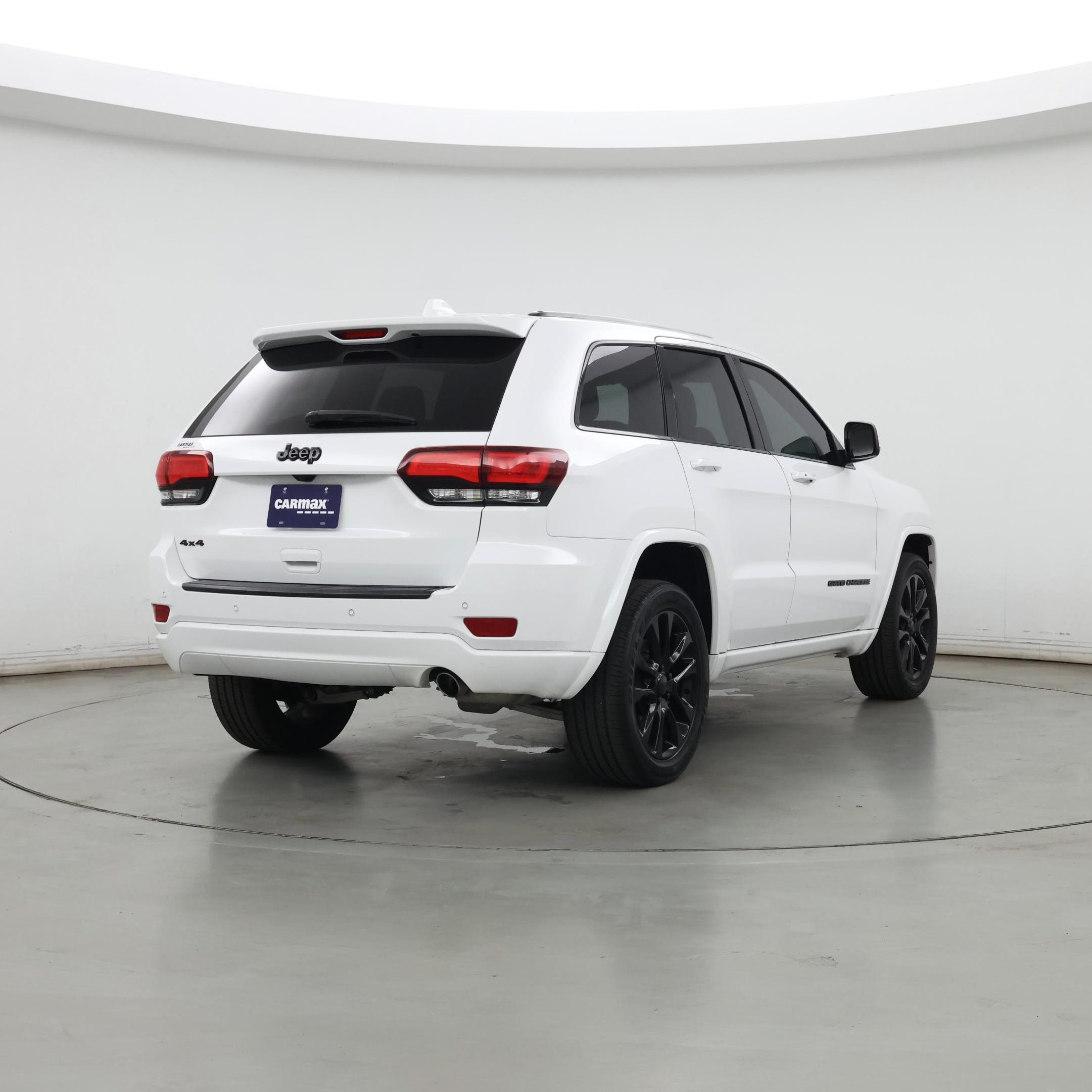 Thumbnail: 2021 Jeep Grand Cherokee - 8