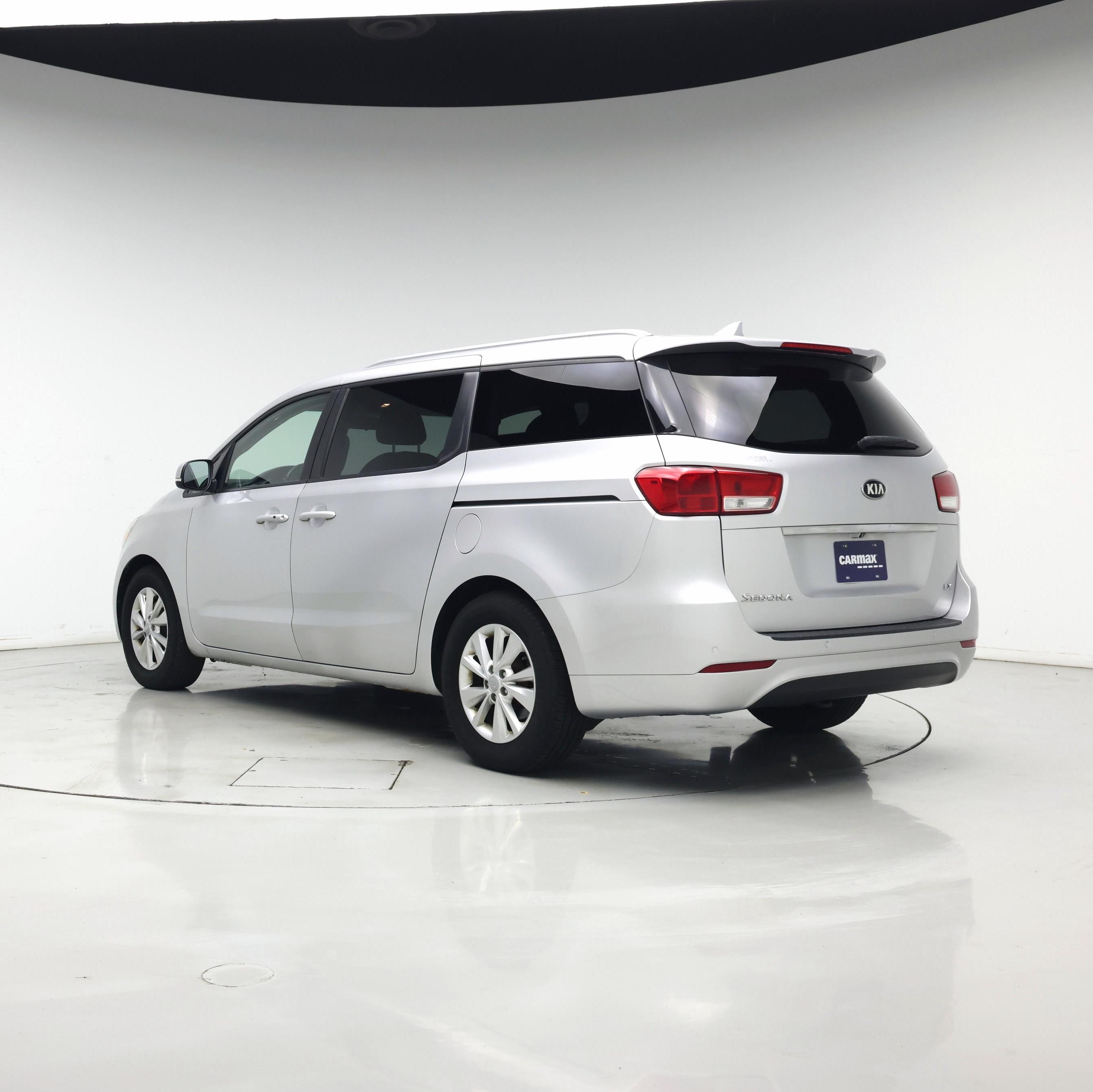 Thumbnail: 2017 Kia Sedona - 2