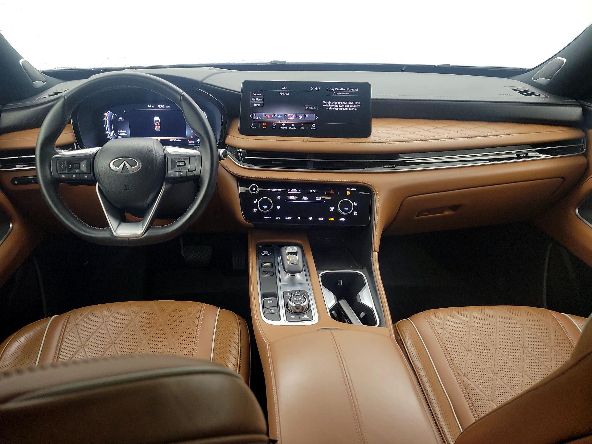 Thumbnail: 2023 INFINITI QX60 - 9