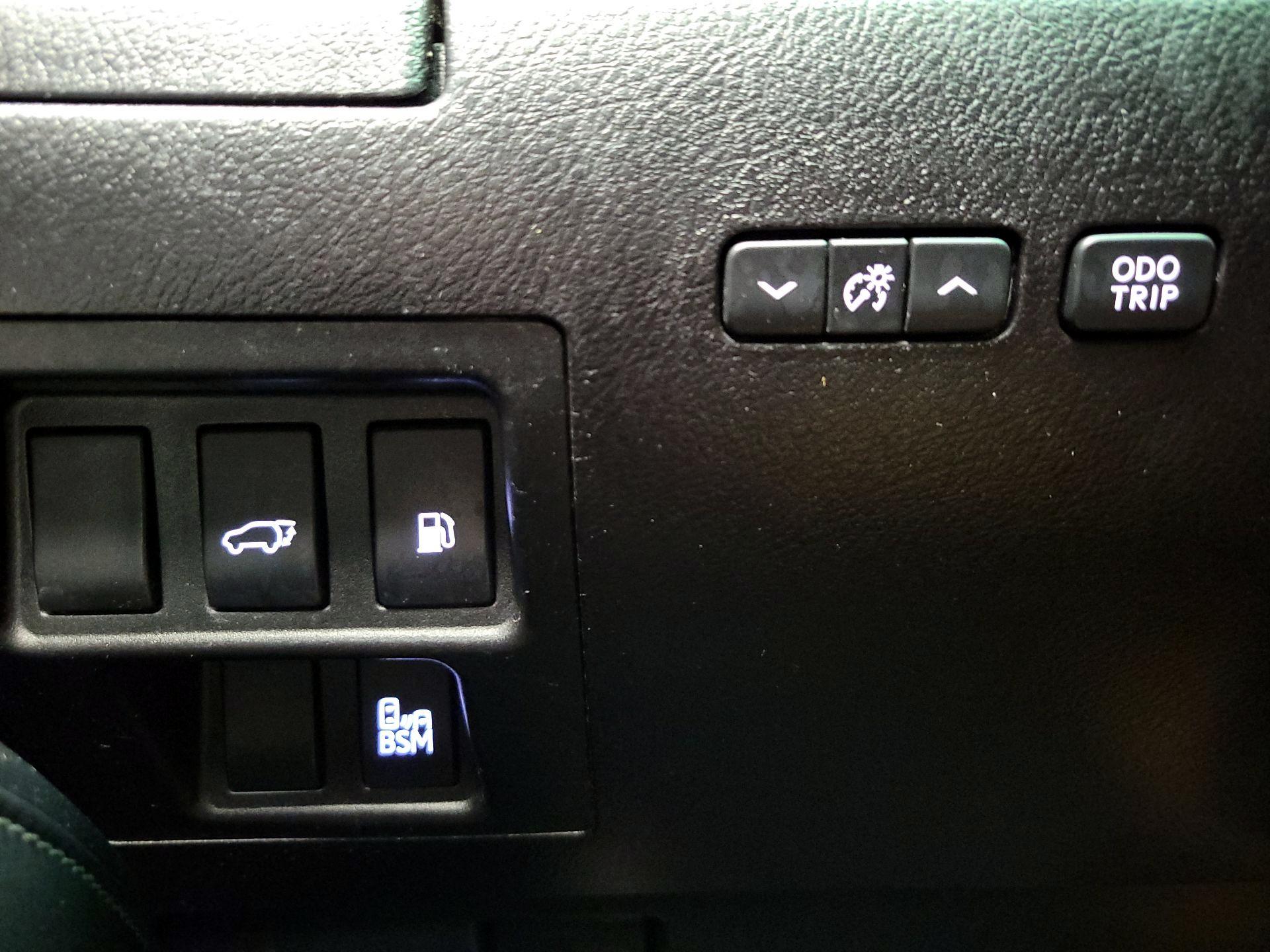 Thumbnail: 2015 Lexus RX - 13