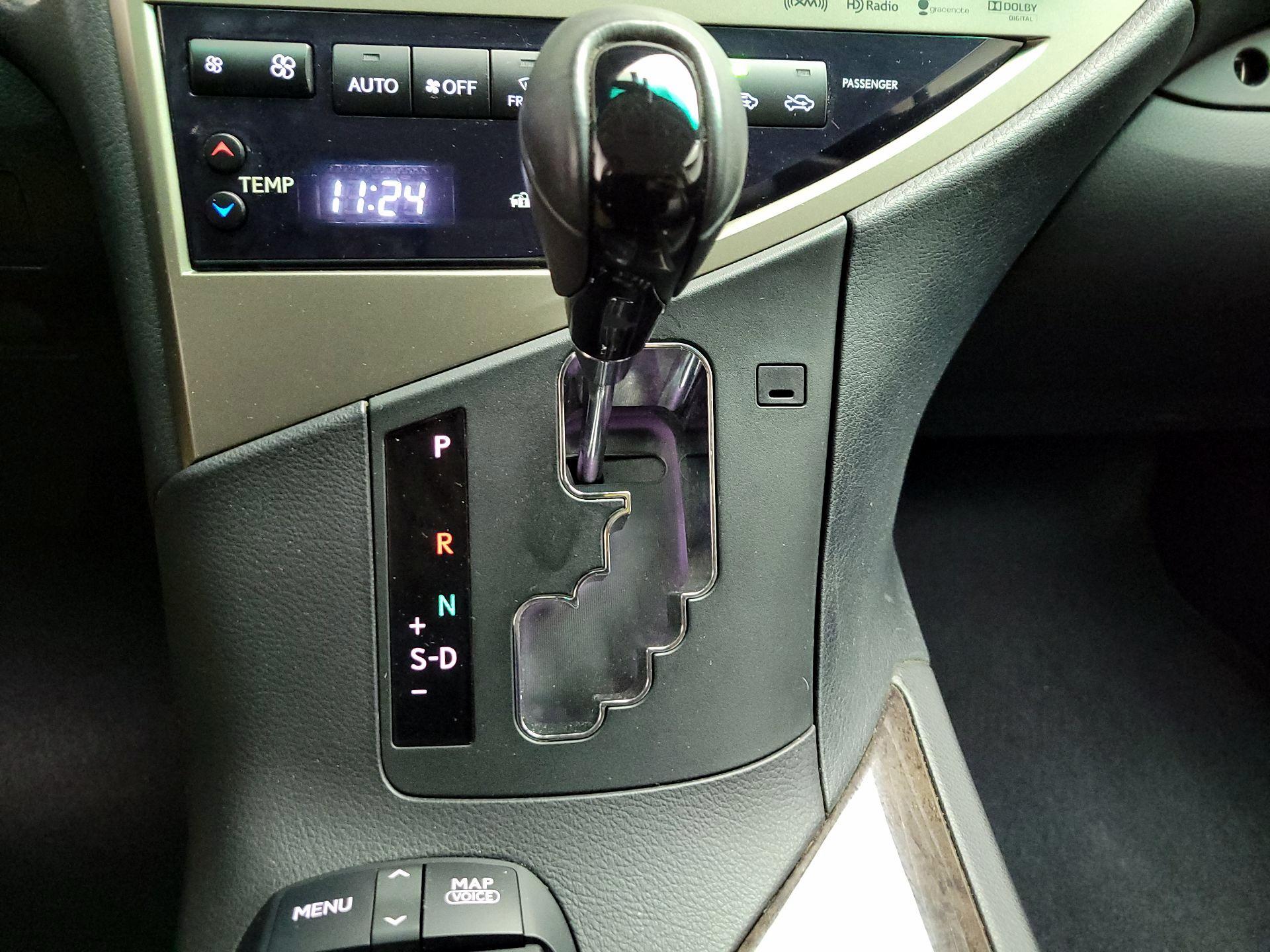 Thumbnail: 2015 Lexus RX - 18