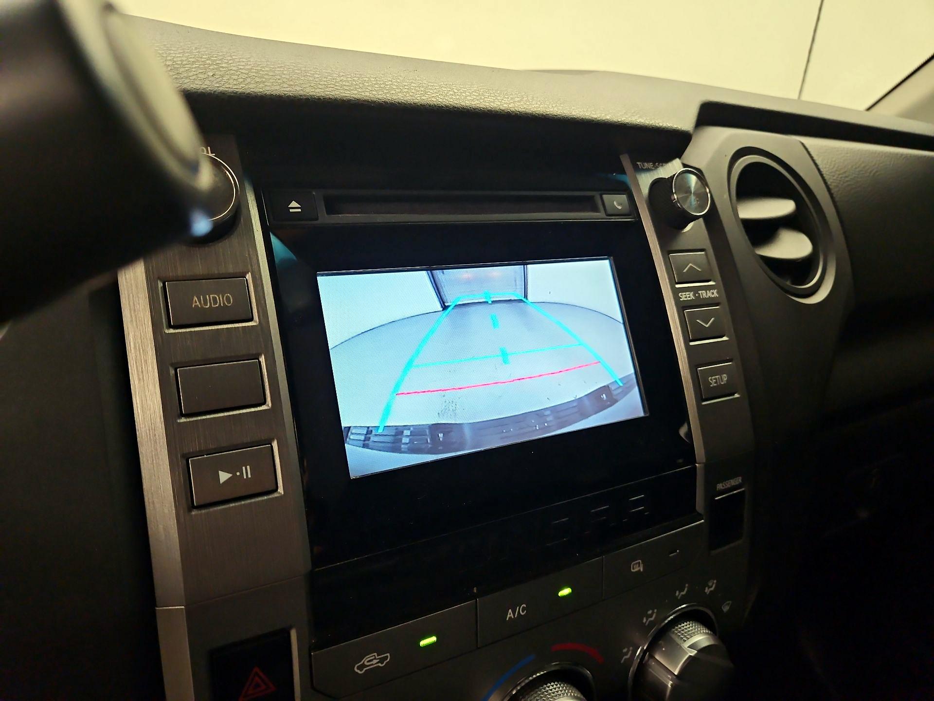 Thumbnail: 2015 Toyota Tundra - 14