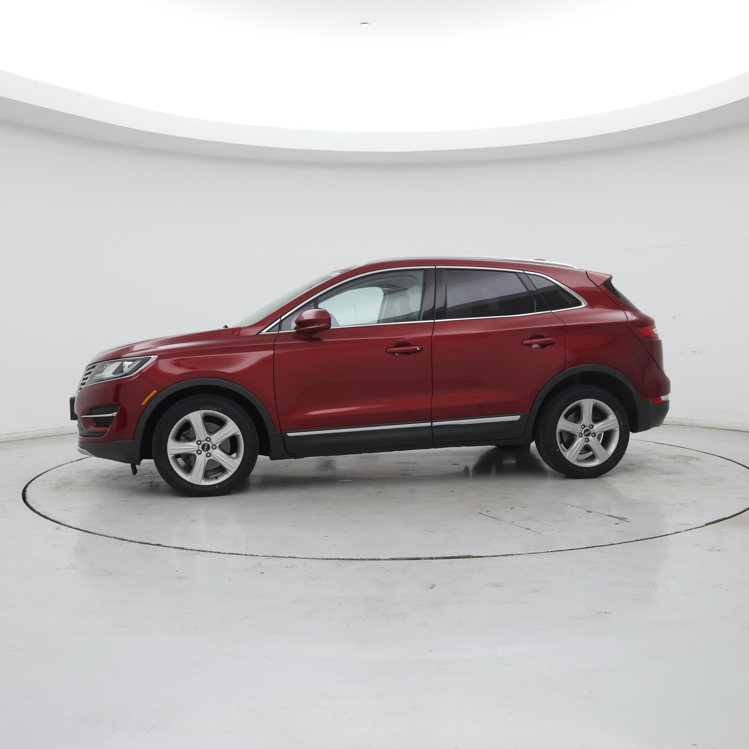 Thumbnail: 2018 Lincoln MKC - 3