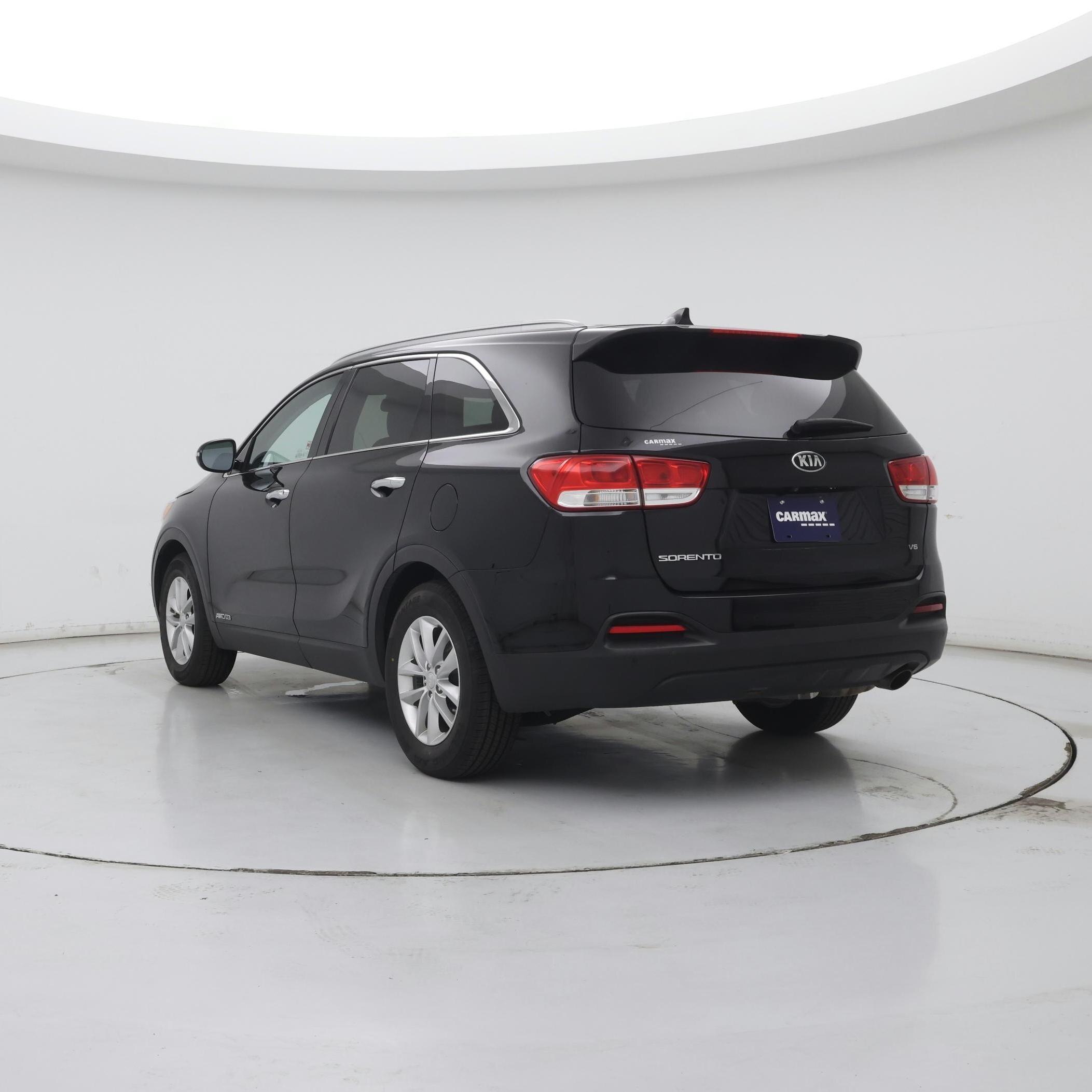 Thumbnail: 2018 Kia Sorento - 2