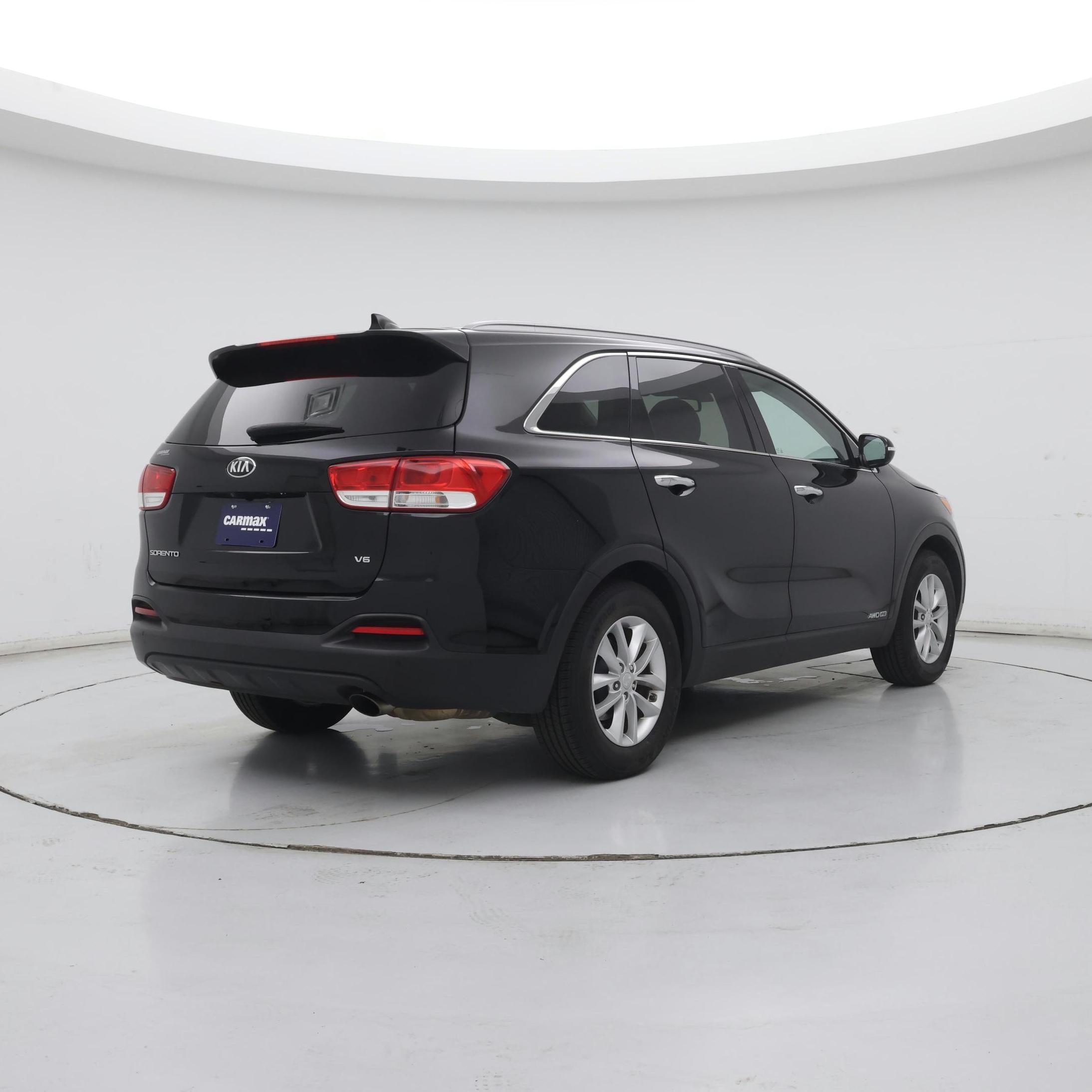 Thumbnail: 2018 Kia Sorento - 8