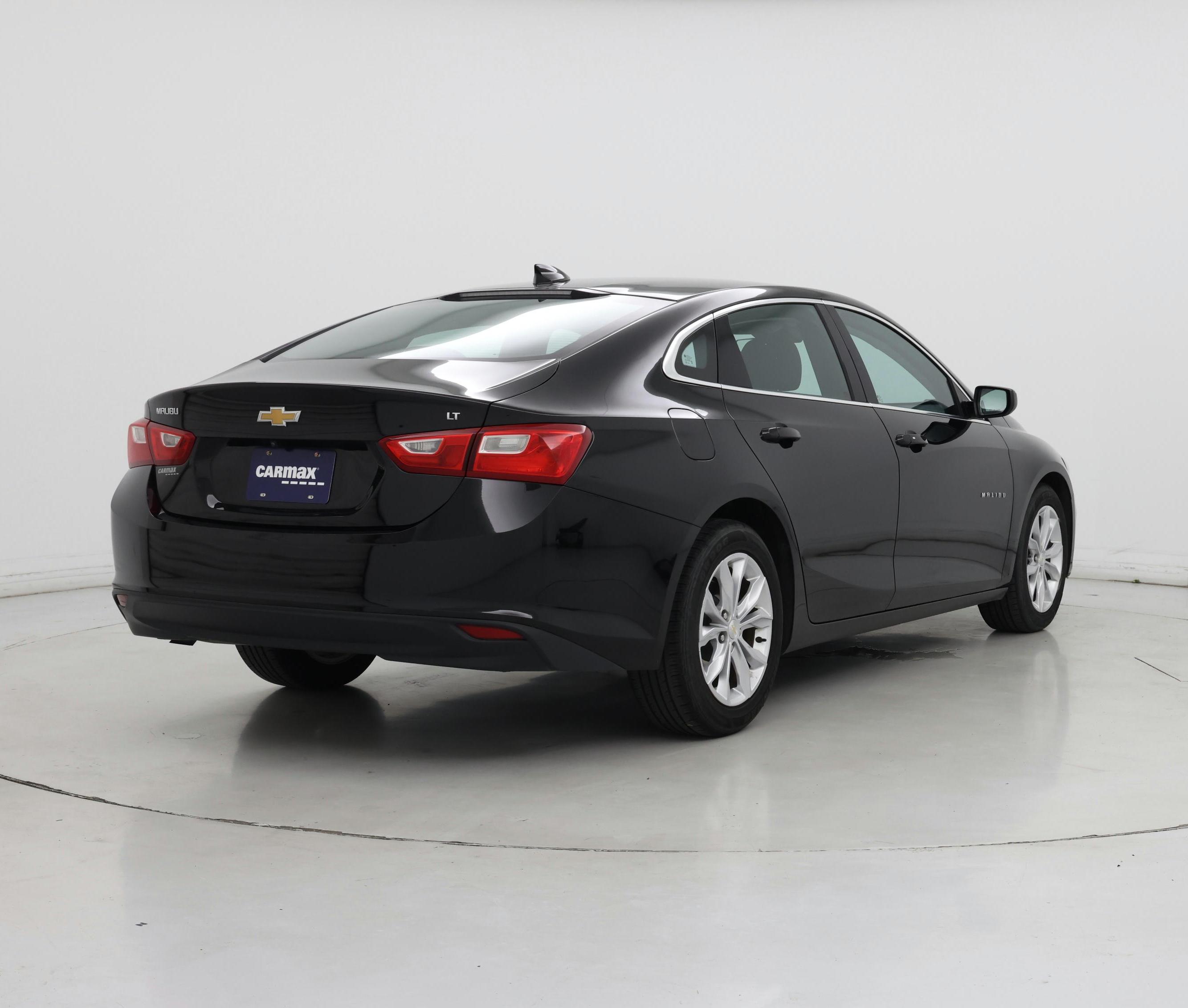 Thumbnail: 2023 Chevrolet Malibu - 8