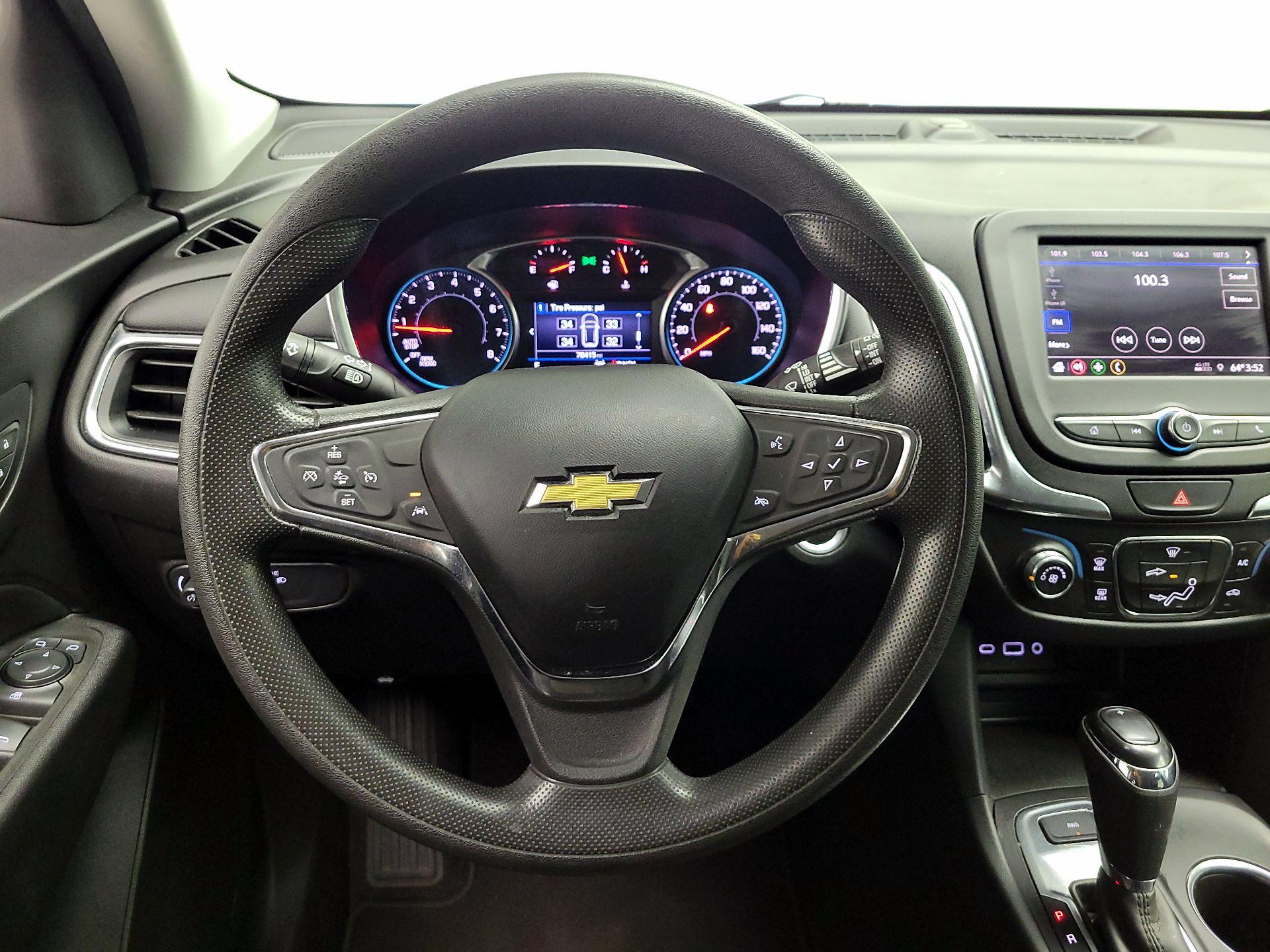 Thumbnail: 2021 Chevrolet Equinox - 10