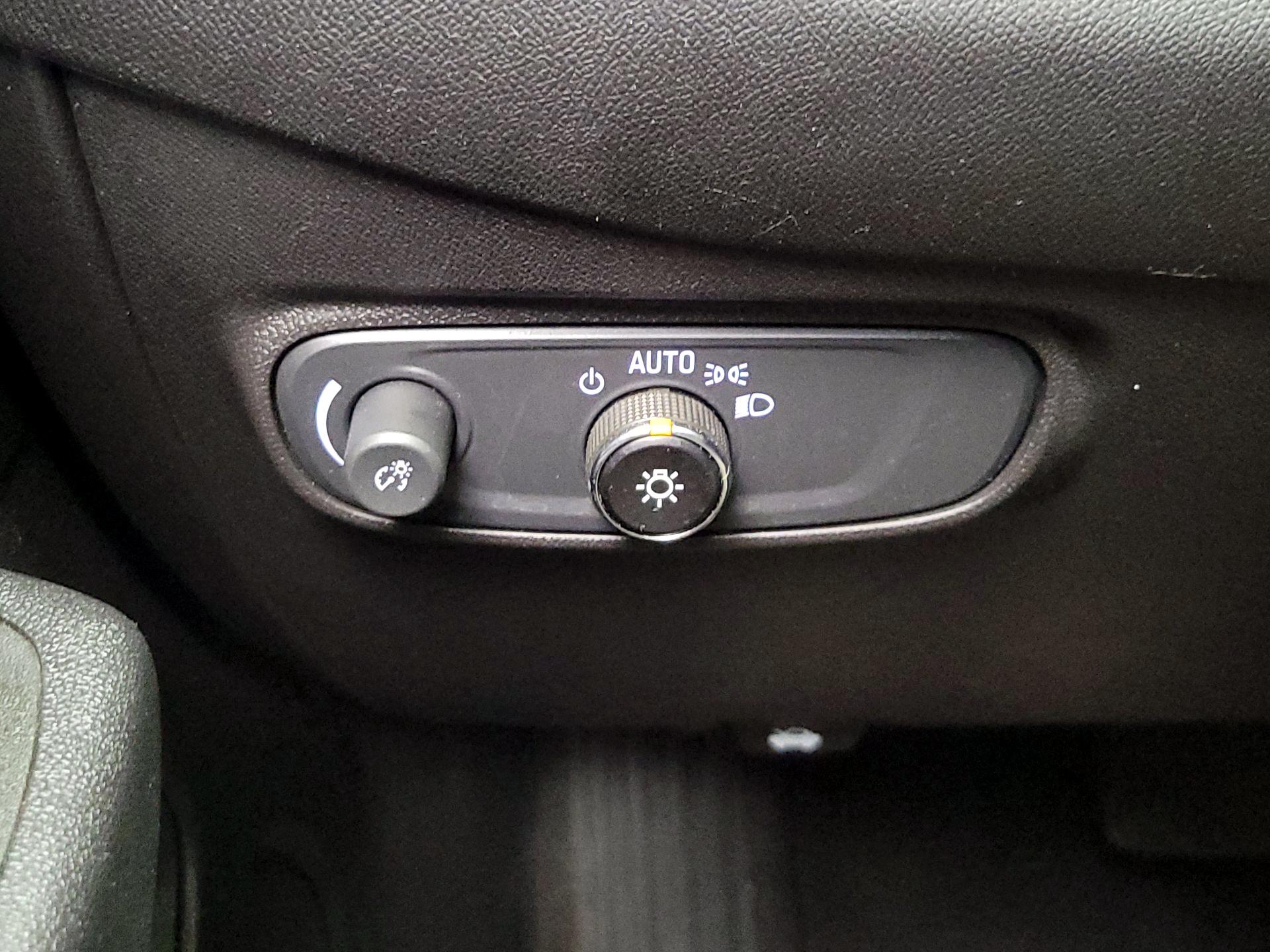 Thumbnail: 2021 Chevrolet Equinox - 13