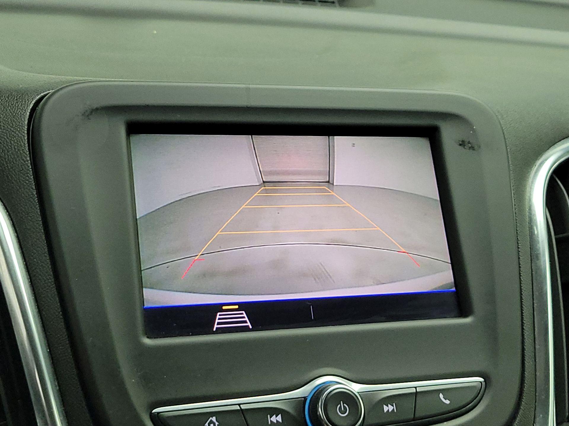 Thumbnail: 2021 Chevrolet Equinox - 14