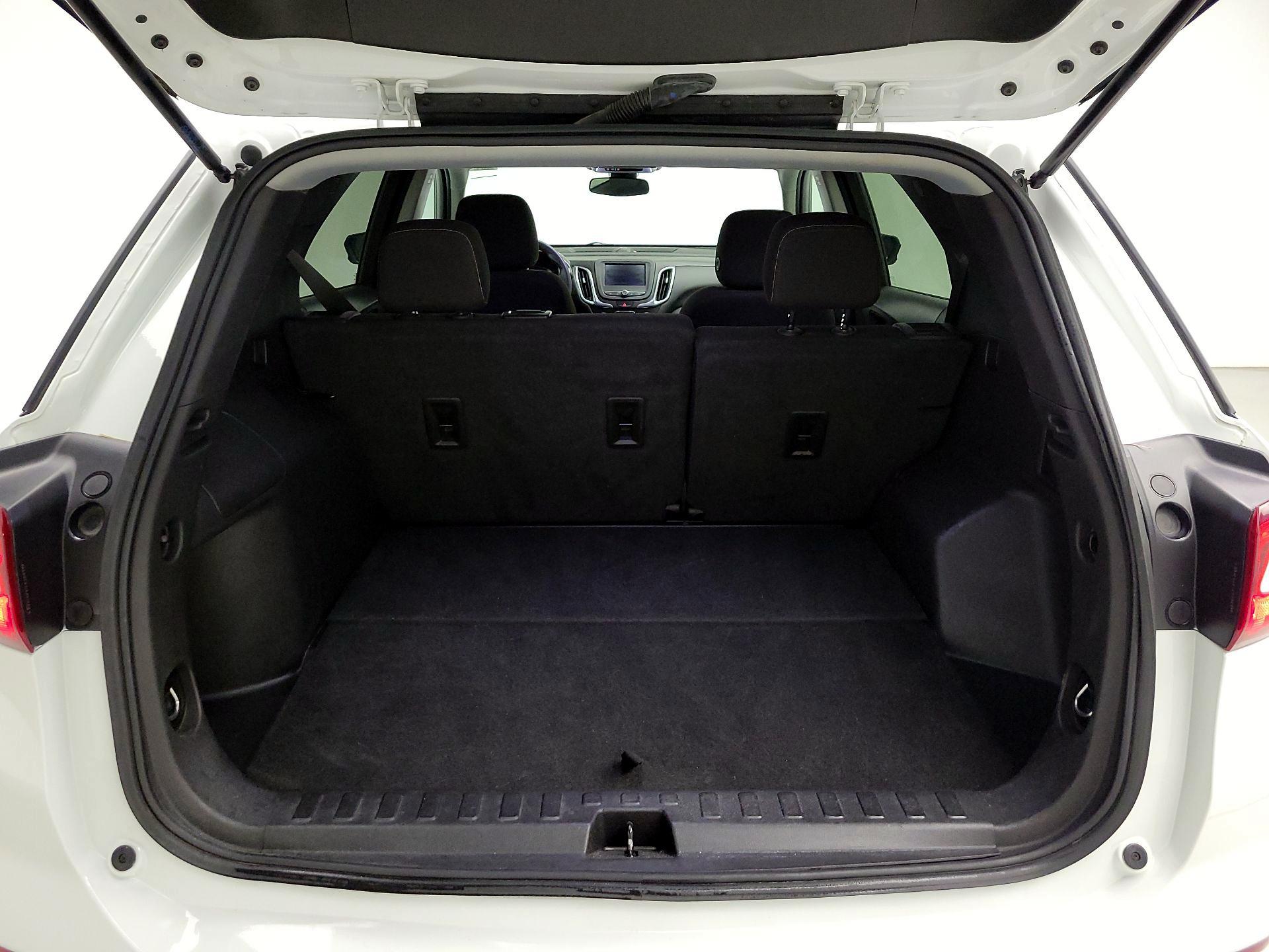 Thumbnail: 2021 Chevrolet Equinox - 20