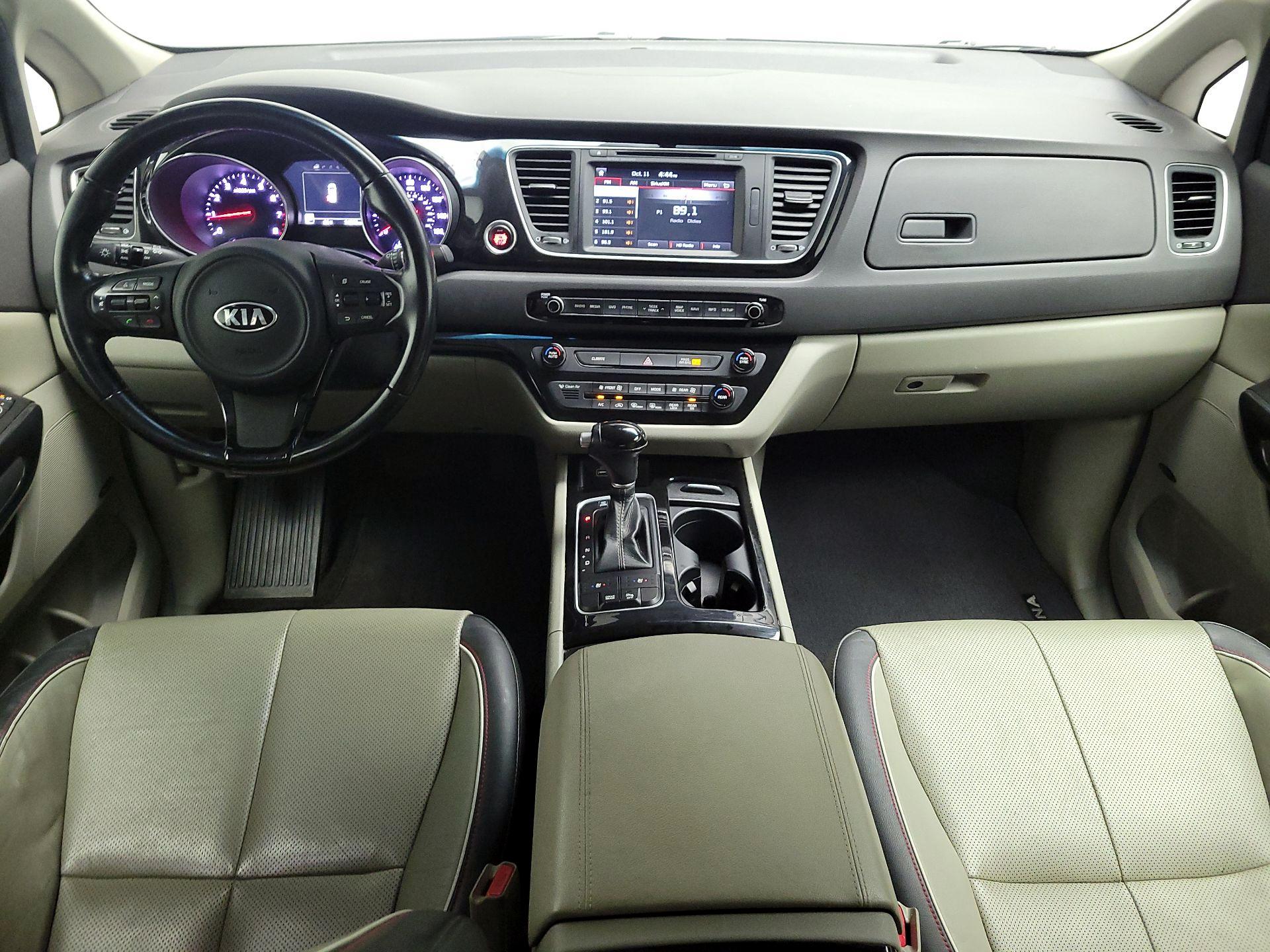 Thumbnail: 2015 Kia Sedona - 9