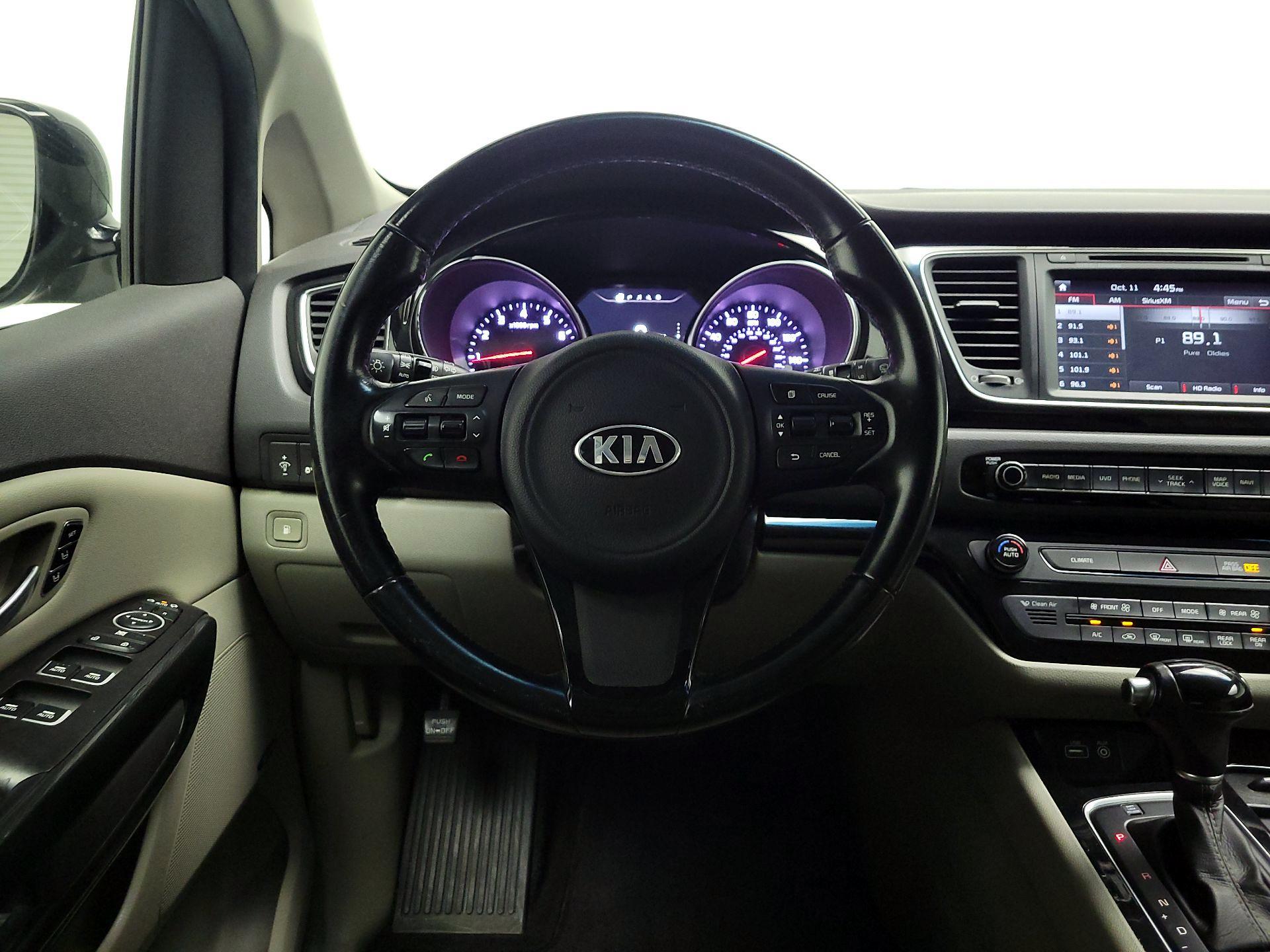 Thumbnail: 2015 Kia Sedona - 10