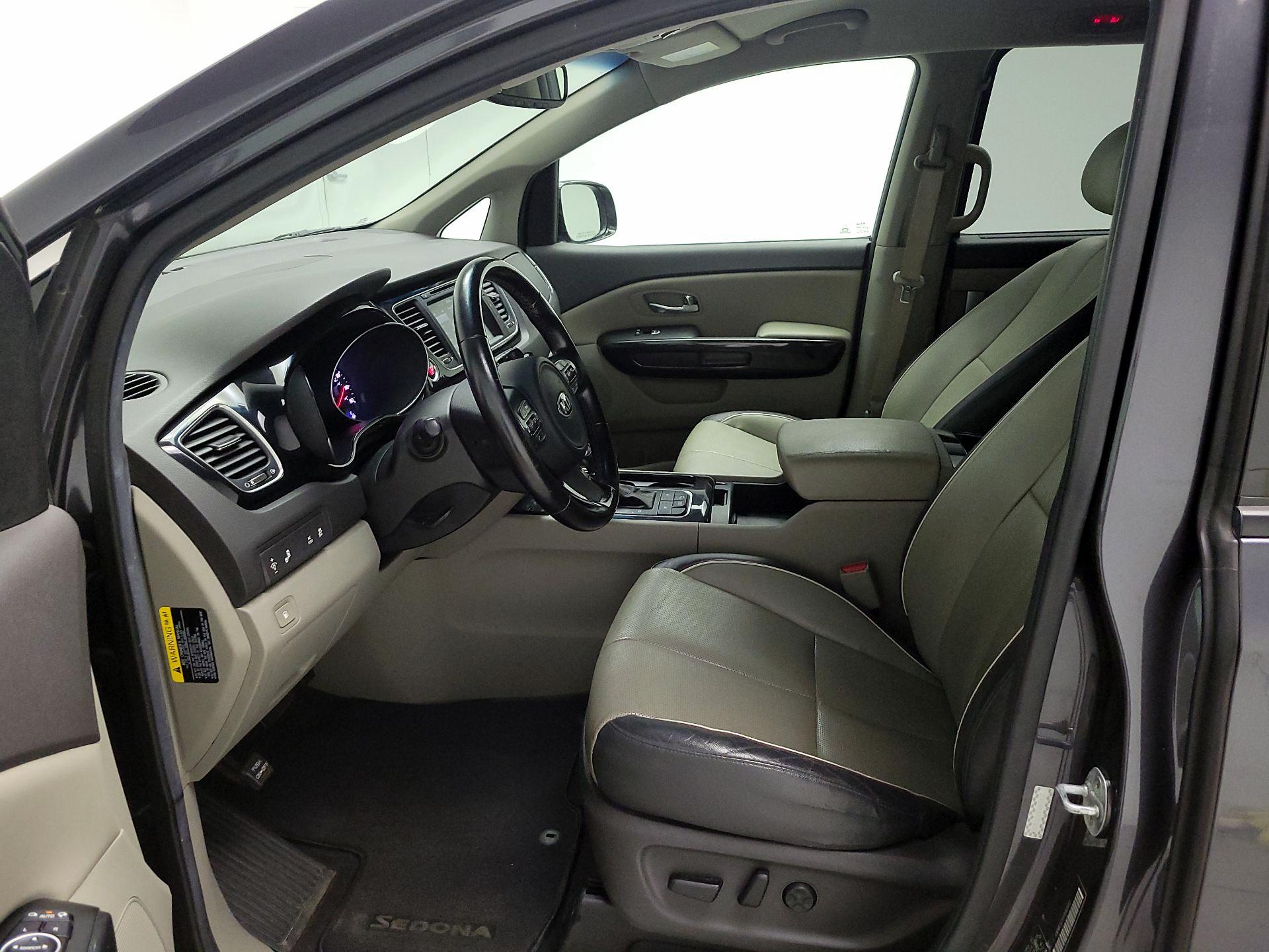 Thumbnail: 2015 Kia Sedona - 11