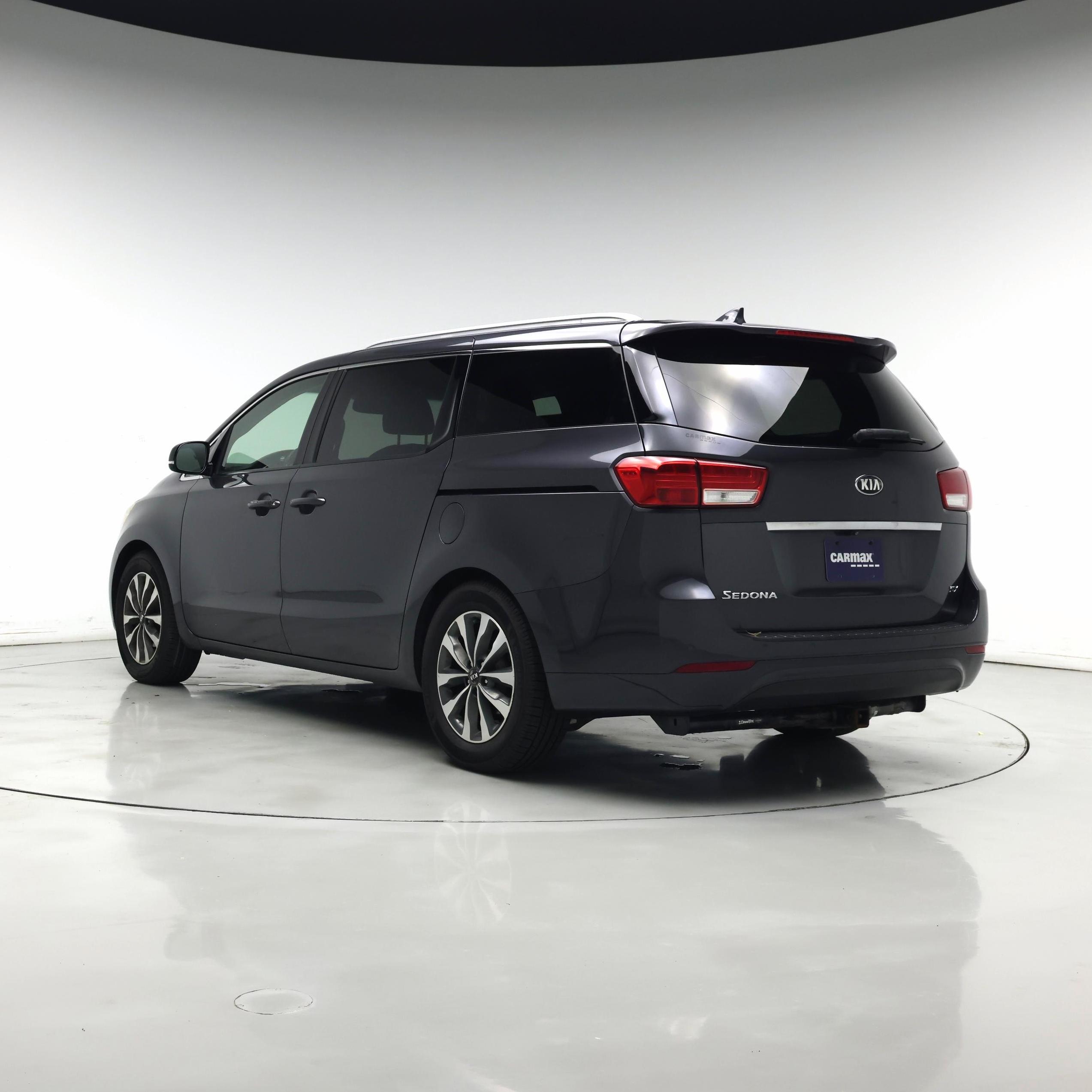 Thumbnail: 2015 Kia Sedona - 2