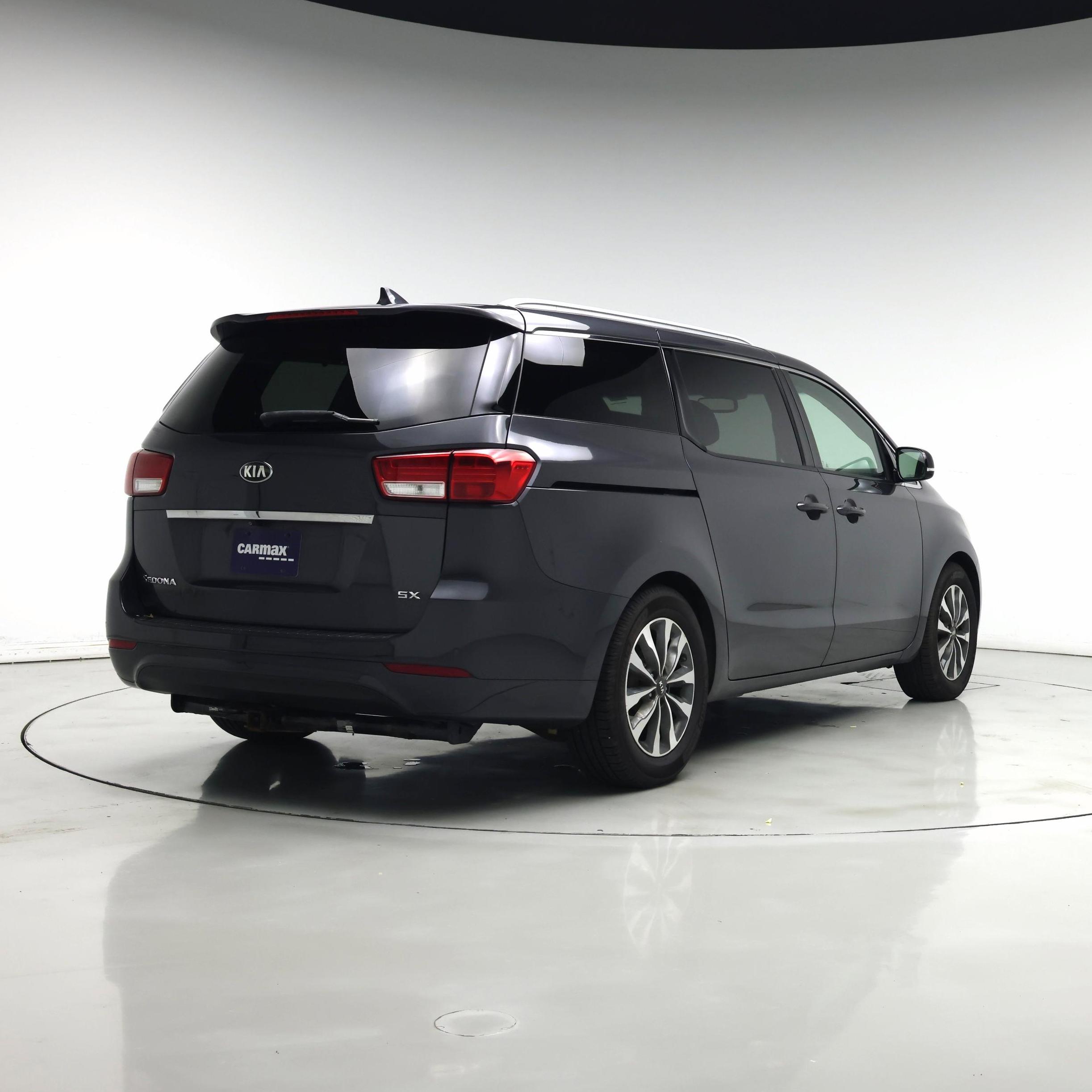 Thumbnail: 2015 Kia Sedona - 8