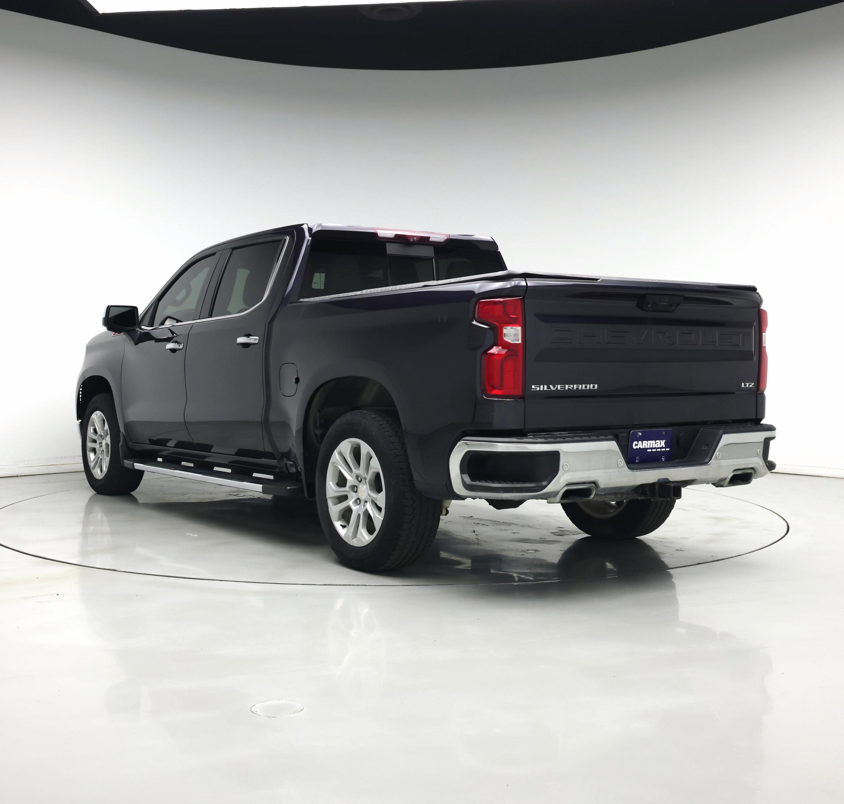 Thumbnail: 2022 Chevrolet Silverado 1500 - 2