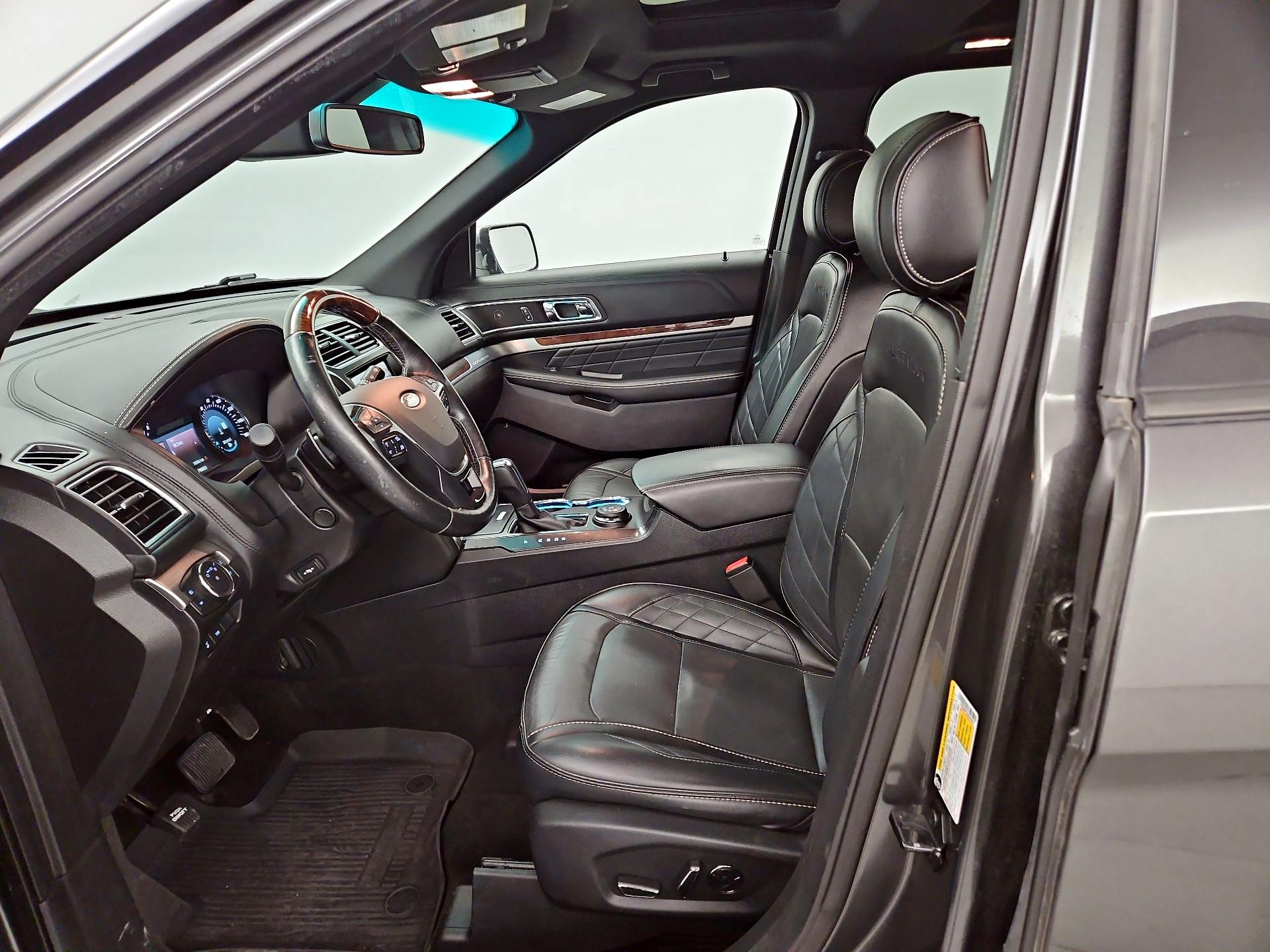 Thumbnail: 2016 Ford Explorer - 11