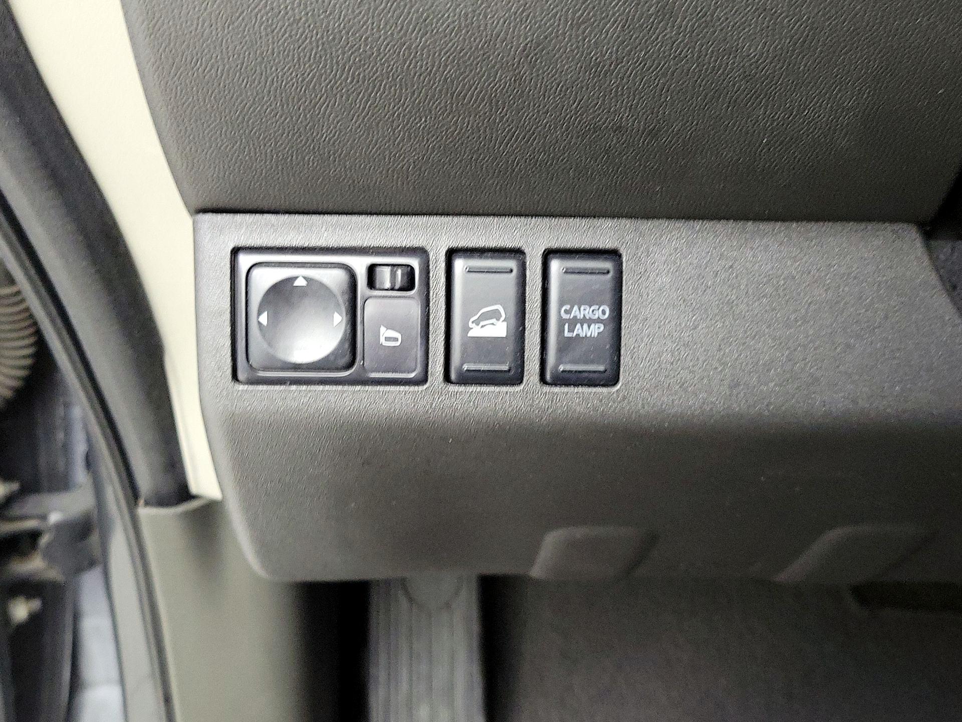 Thumbnail: 2015 Nissan Frontier - 13