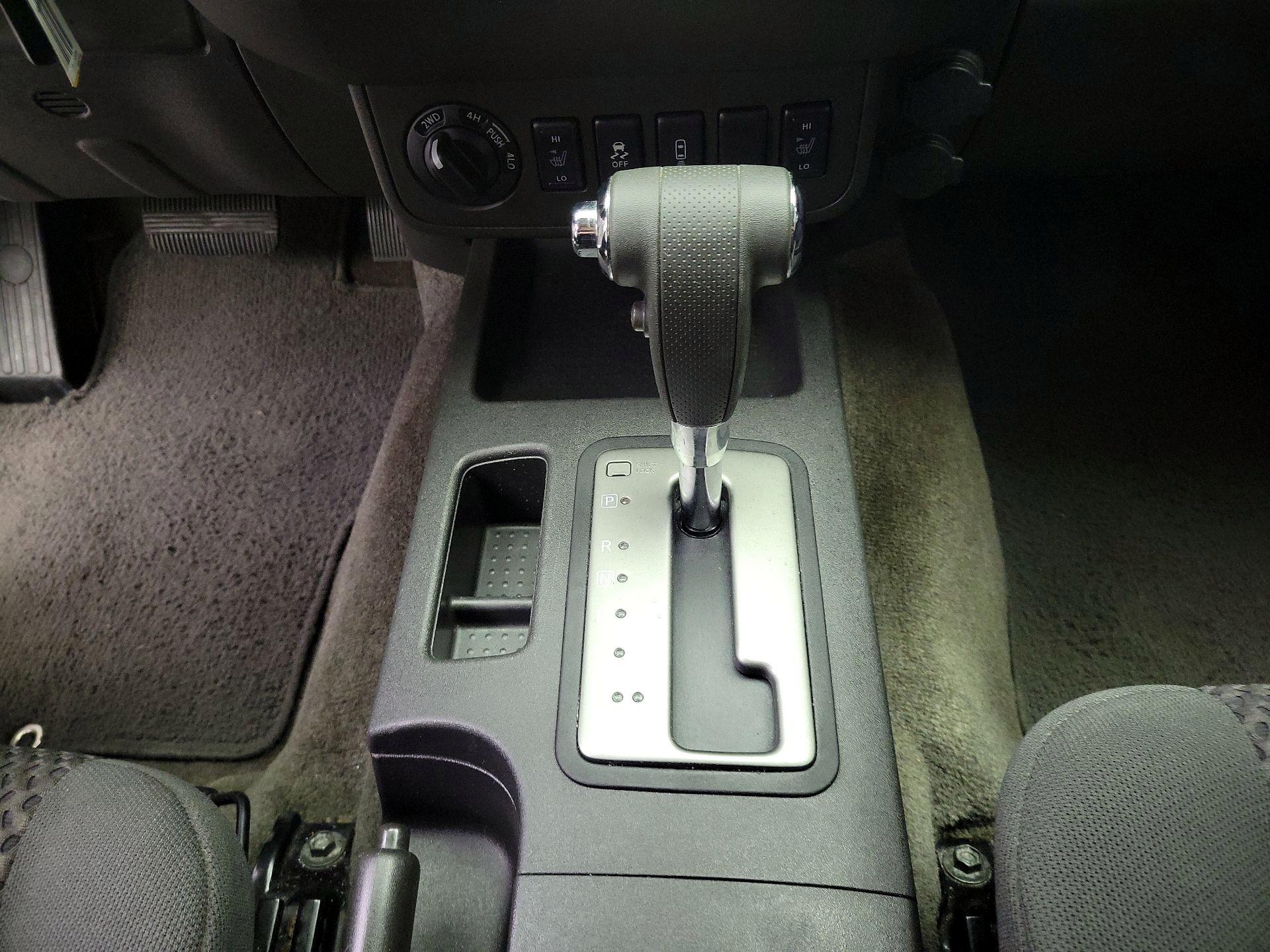 Thumbnail: 2015 Nissan Frontier - 17