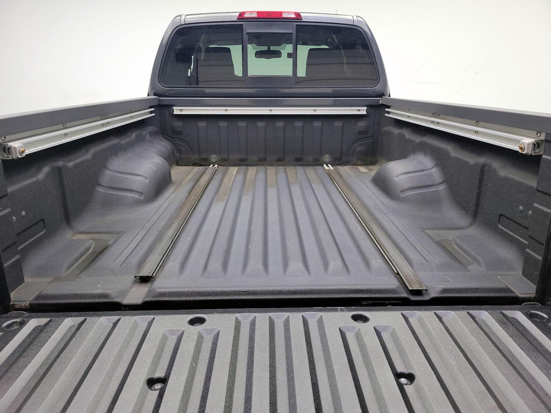 Thumbnail: 2015 Nissan Frontier - 20