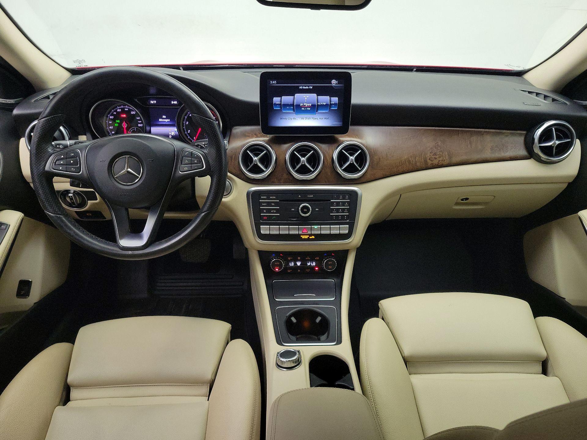Thumbnail: 2018 Mercedes-Benz GLA - 9