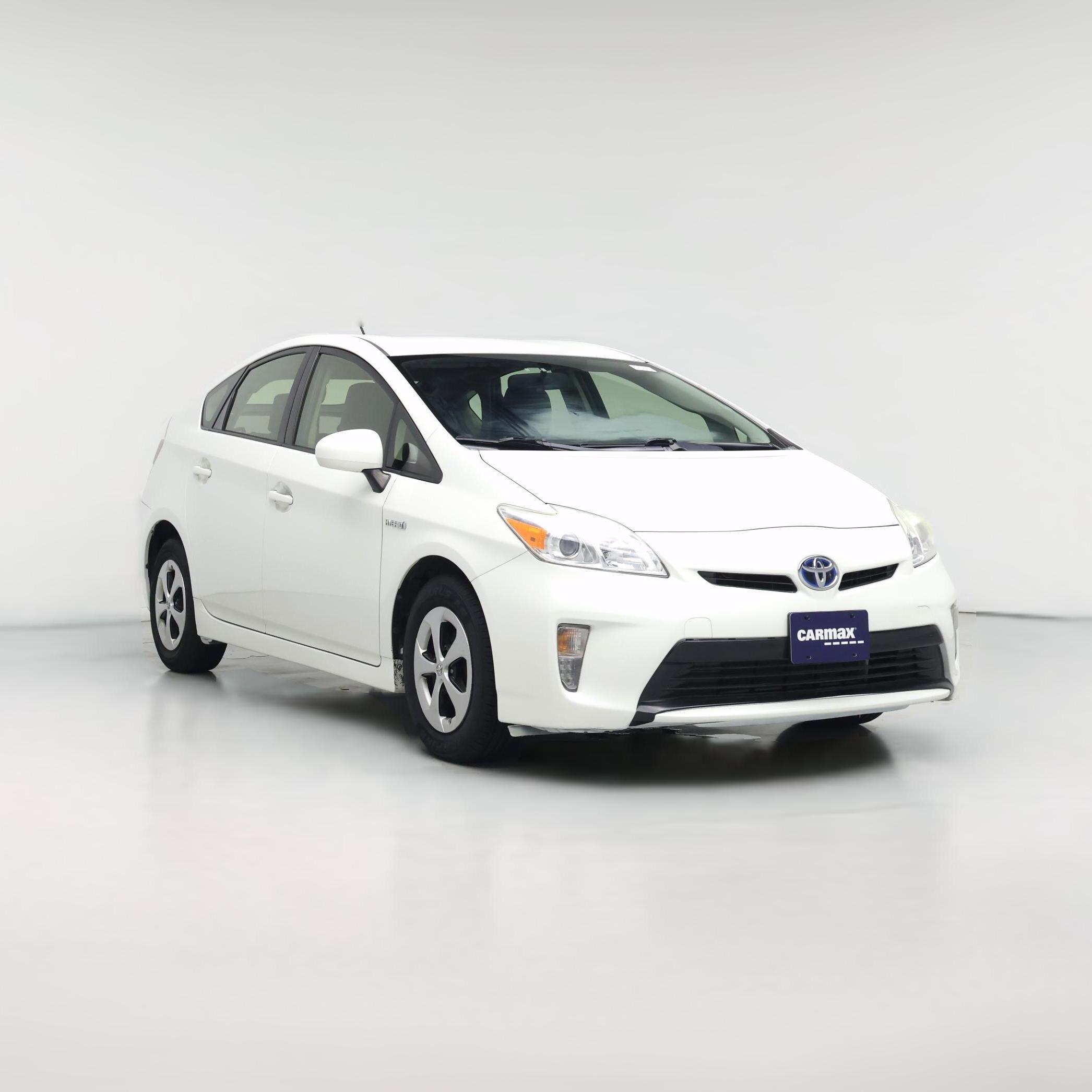Thumbnail: 2015 Toyota Prius - 1