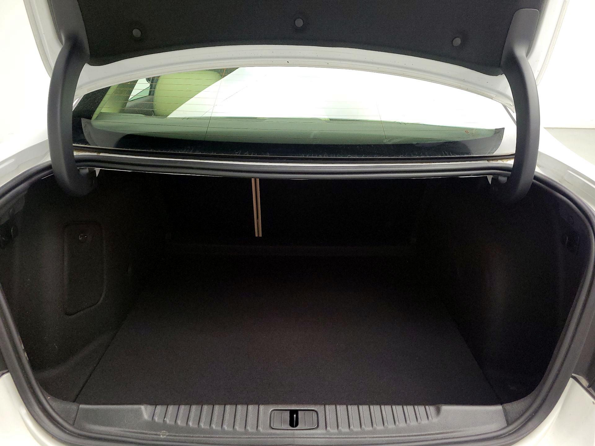 Thumbnail: 2016 Buick Verano - 20