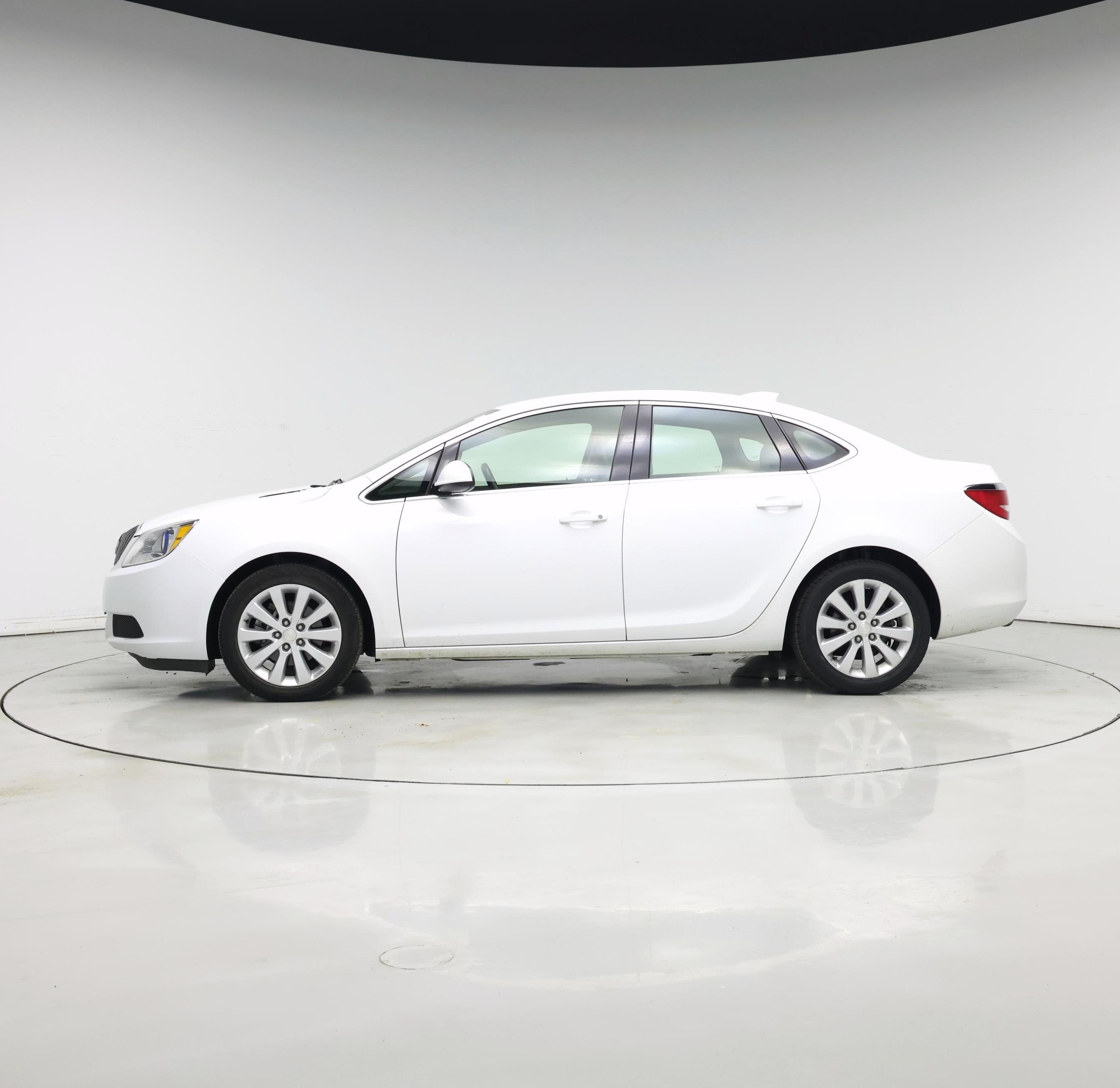 Thumbnail: 2016 Buick Verano - 3