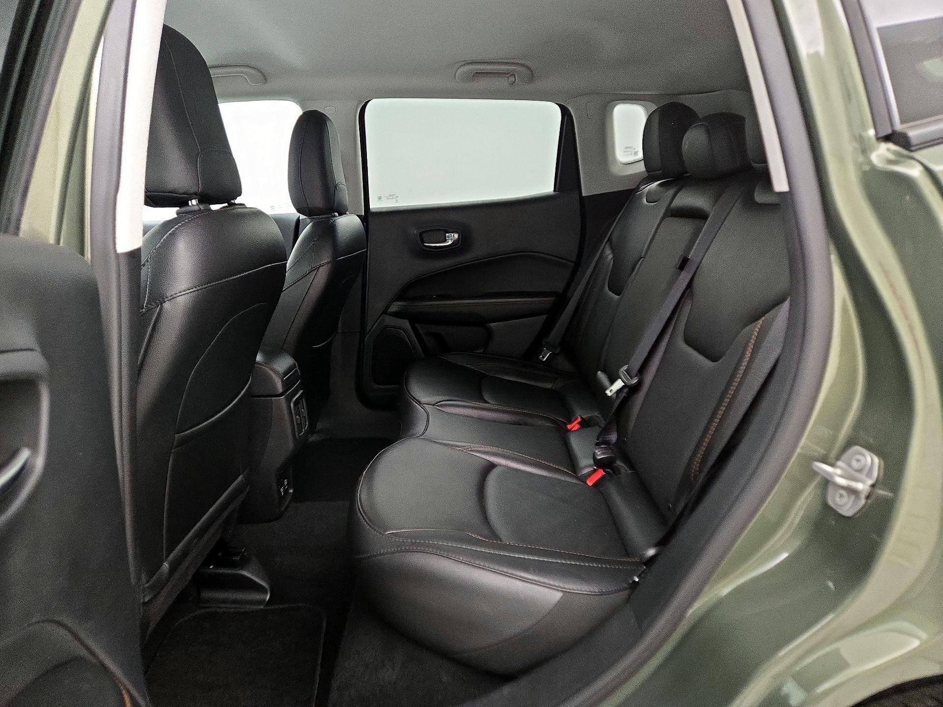 Thumbnail: 2020 Jeep Compass - 19