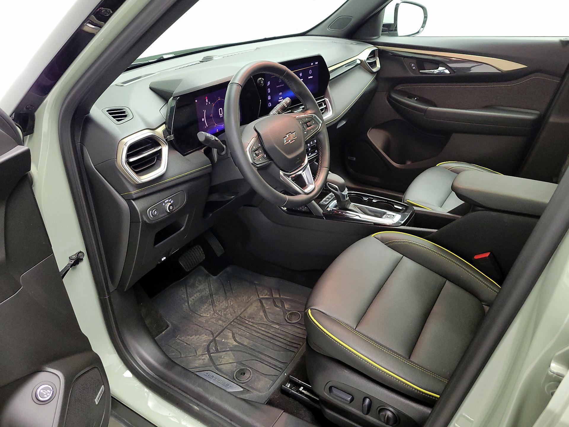 Thumbnail: 2024 Chevrolet TrailBlazer - 11