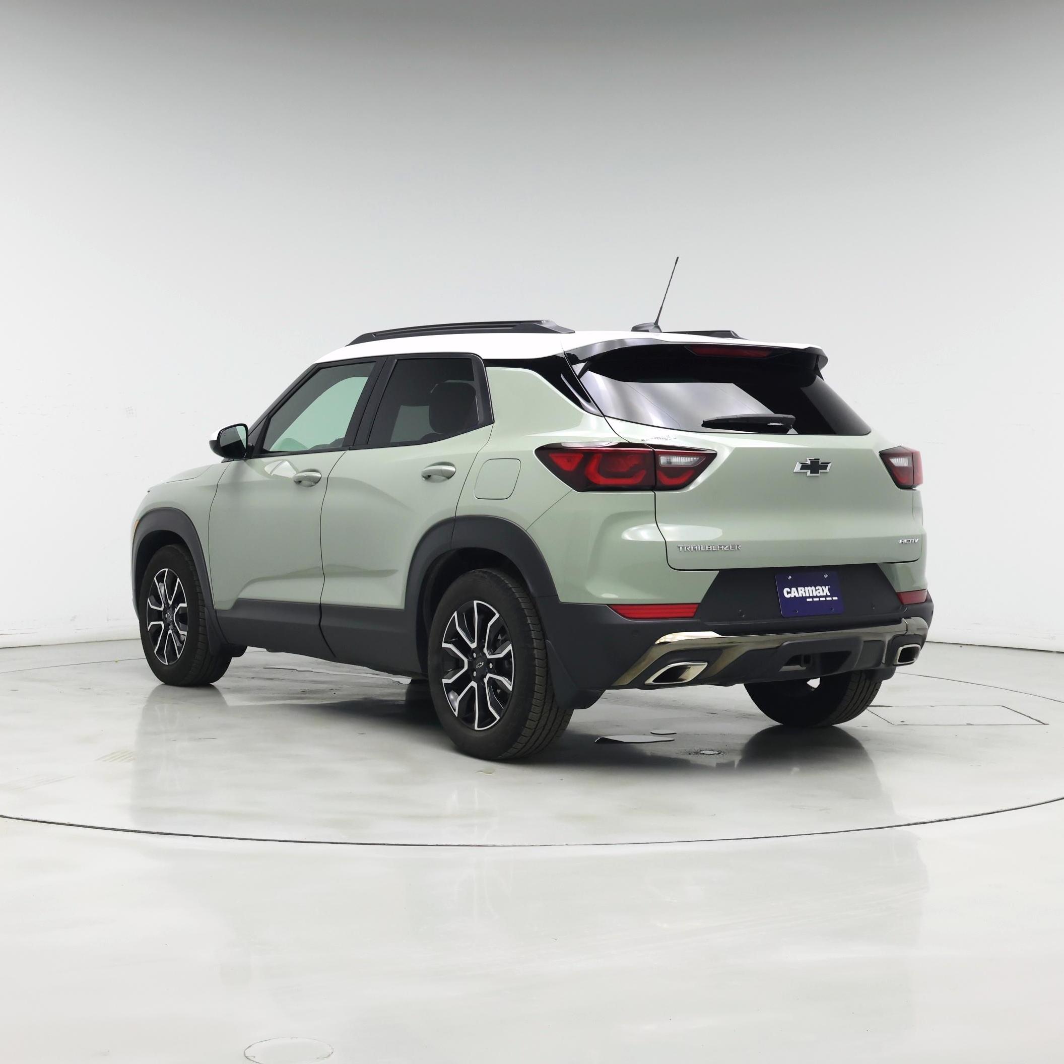 Thumbnail: 2024 Chevrolet TrailBlazer - 2