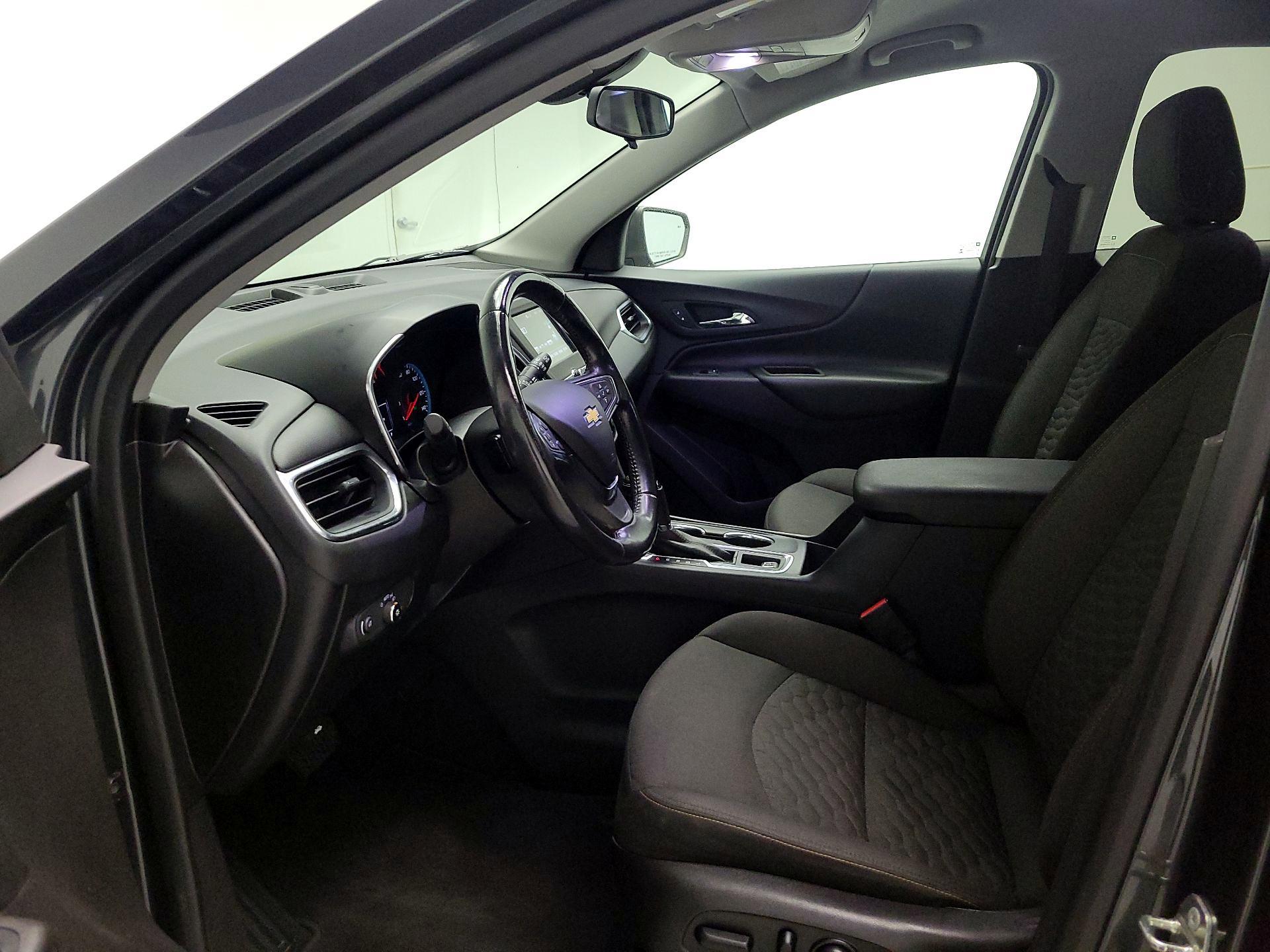 Thumbnail: 2018 Chevrolet Equinox - 11