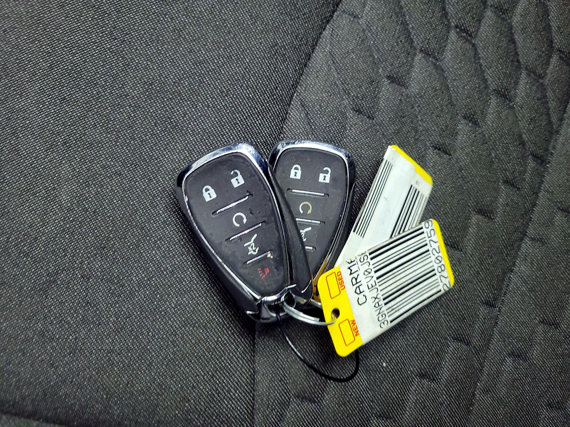 Thumbnail: 2018 Chevrolet Equinox - 20