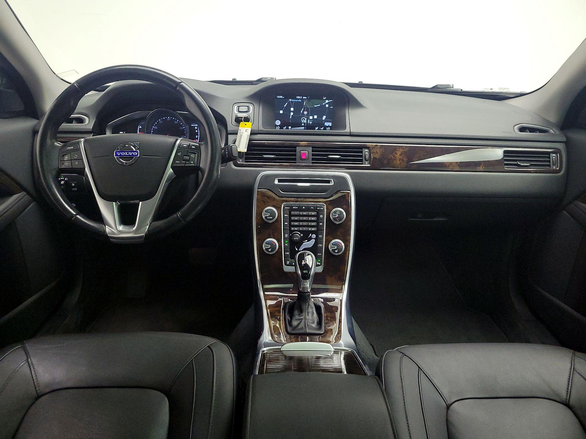 Thumbnail: 2015 Volvo S80 - 9