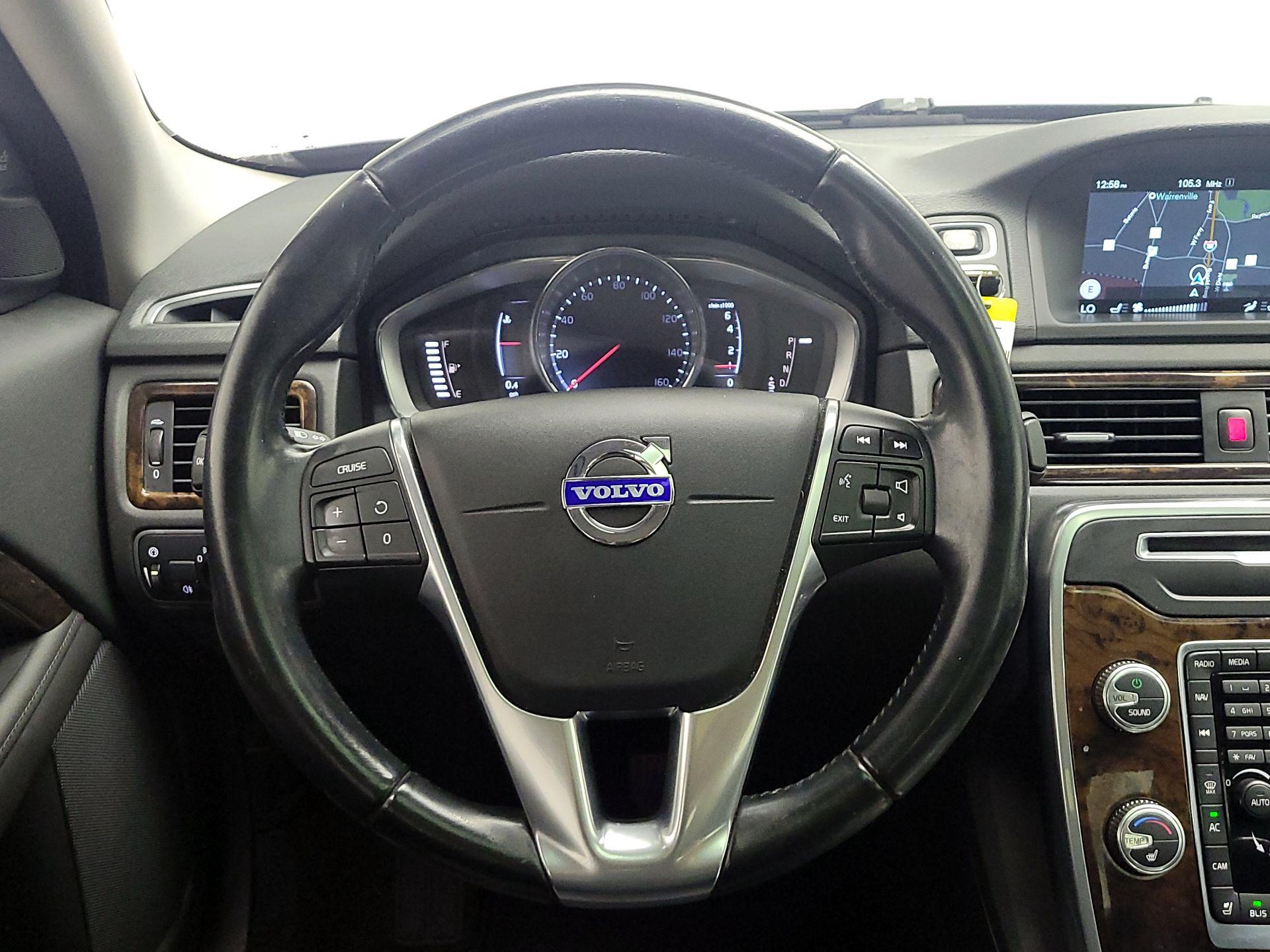 Thumbnail: 2015 Volvo S80 - 10