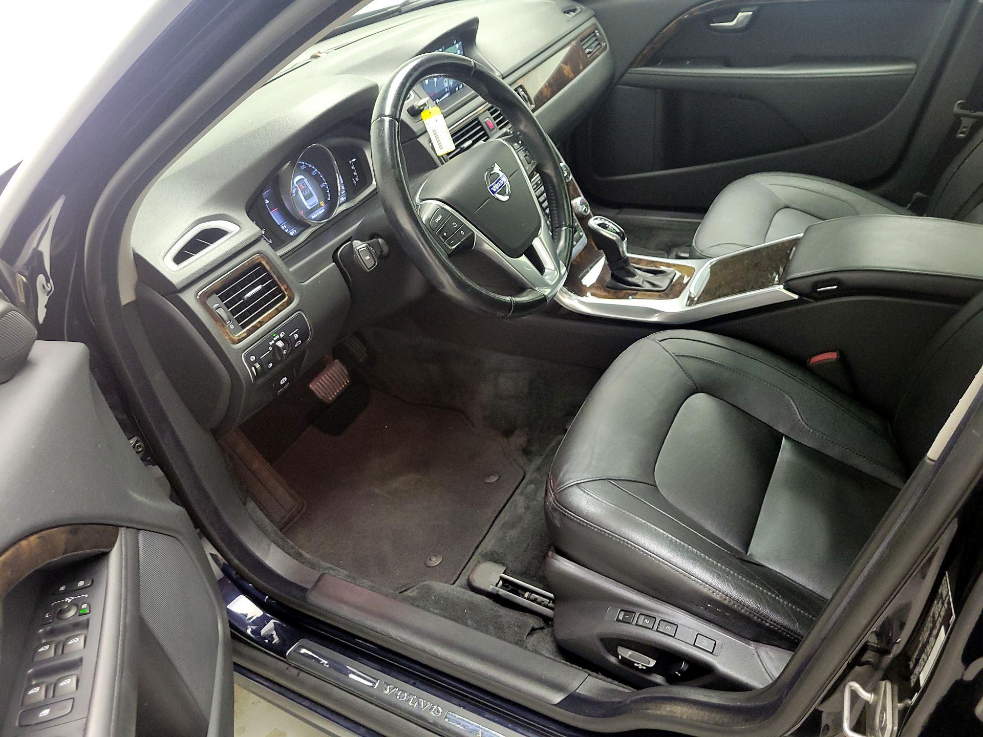 Thumbnail: 2015 Volvo S80 - 11
