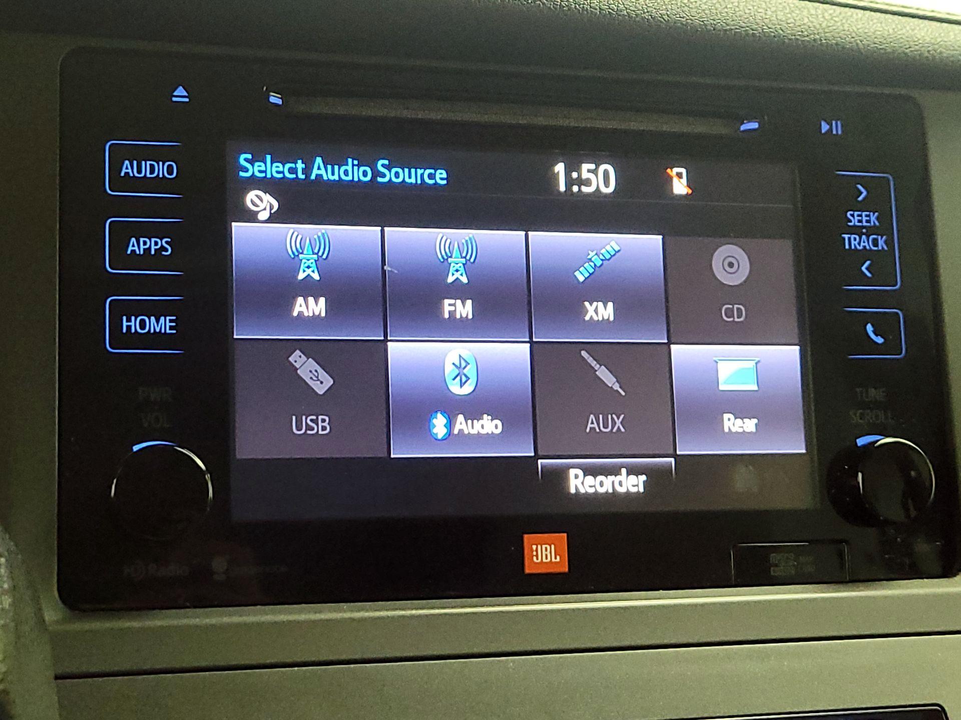 Thumbnail: 2015 Toyota Sienna - 16