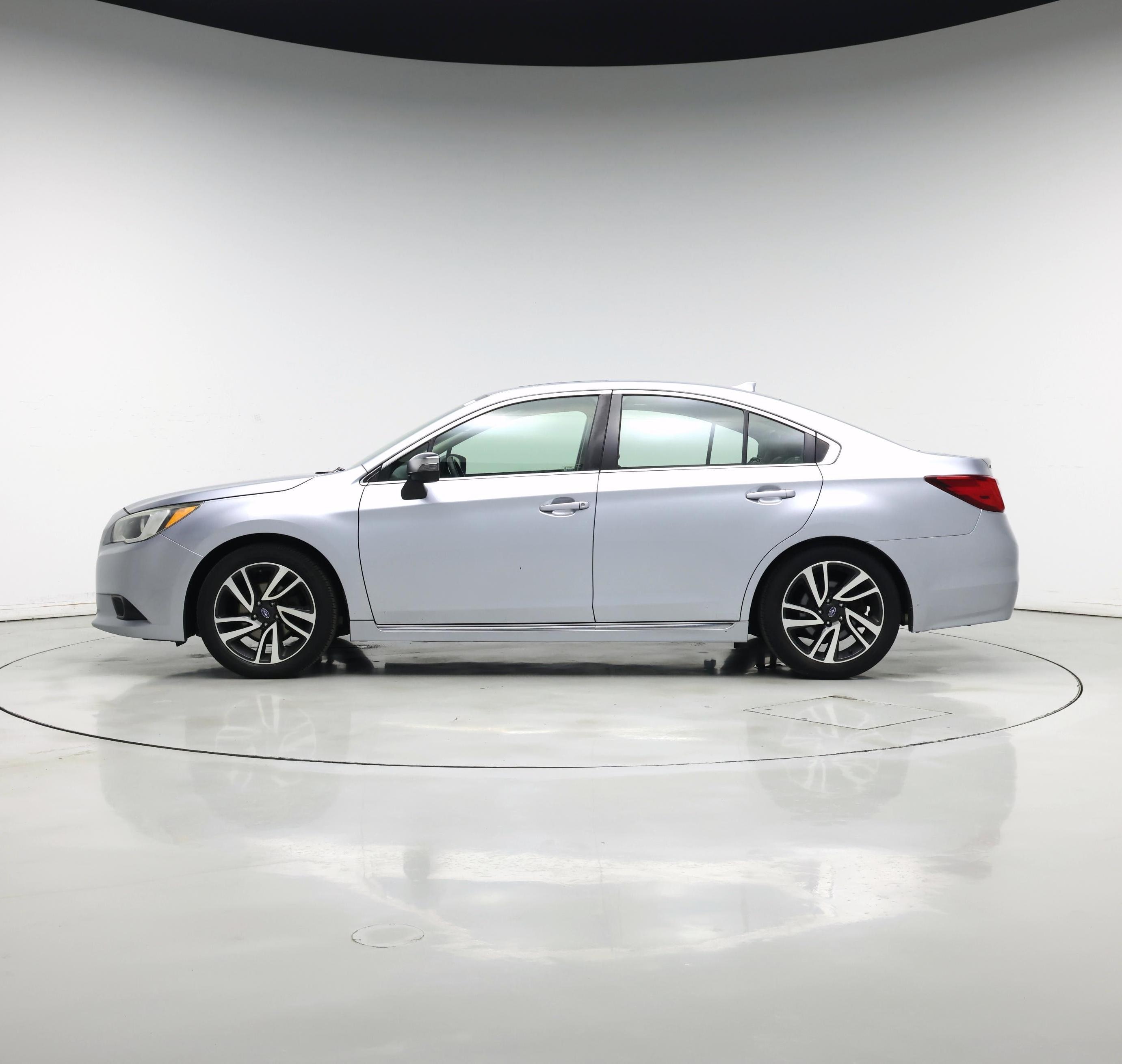 Thumbnail: 2017 Subaru Legacy - 3