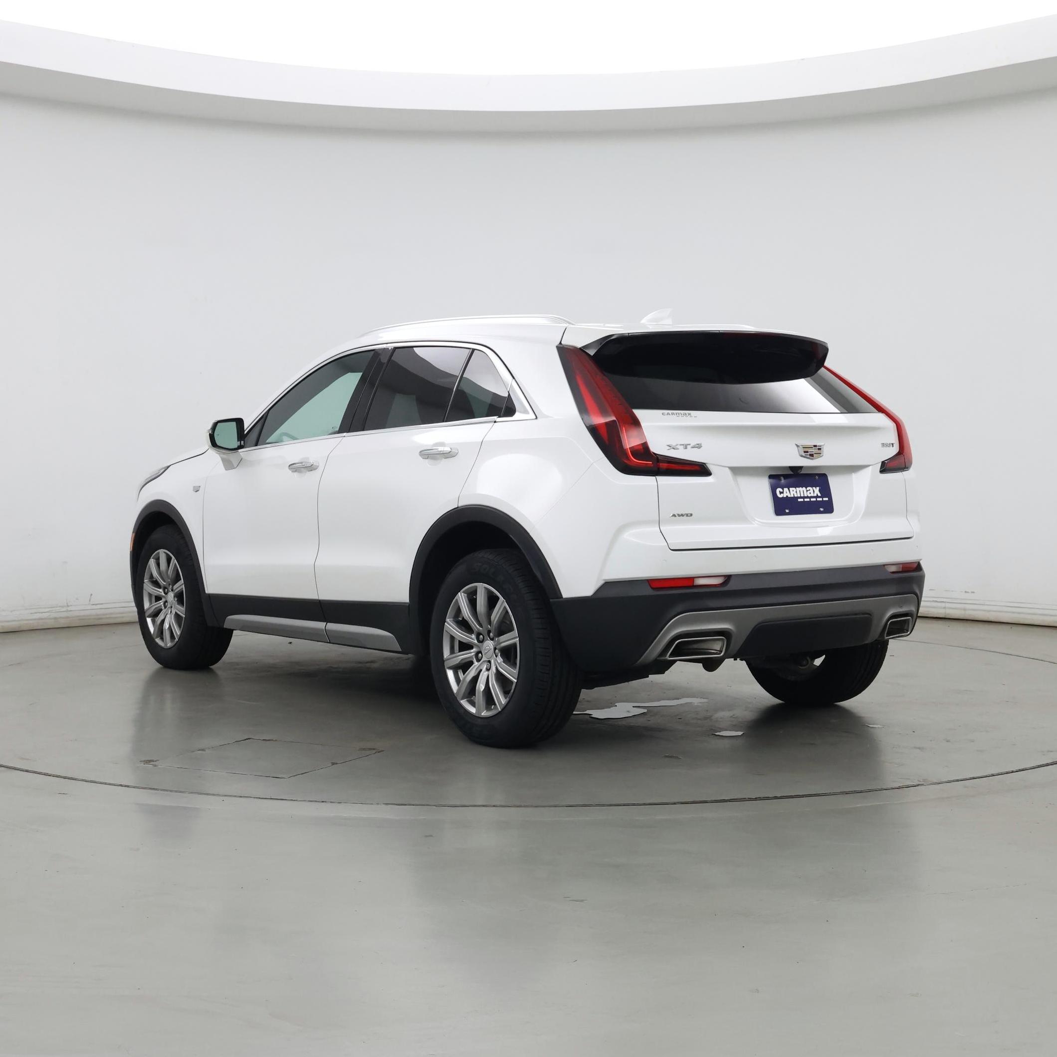 Thumbnail: 2021 Cadillac XT4 - 2