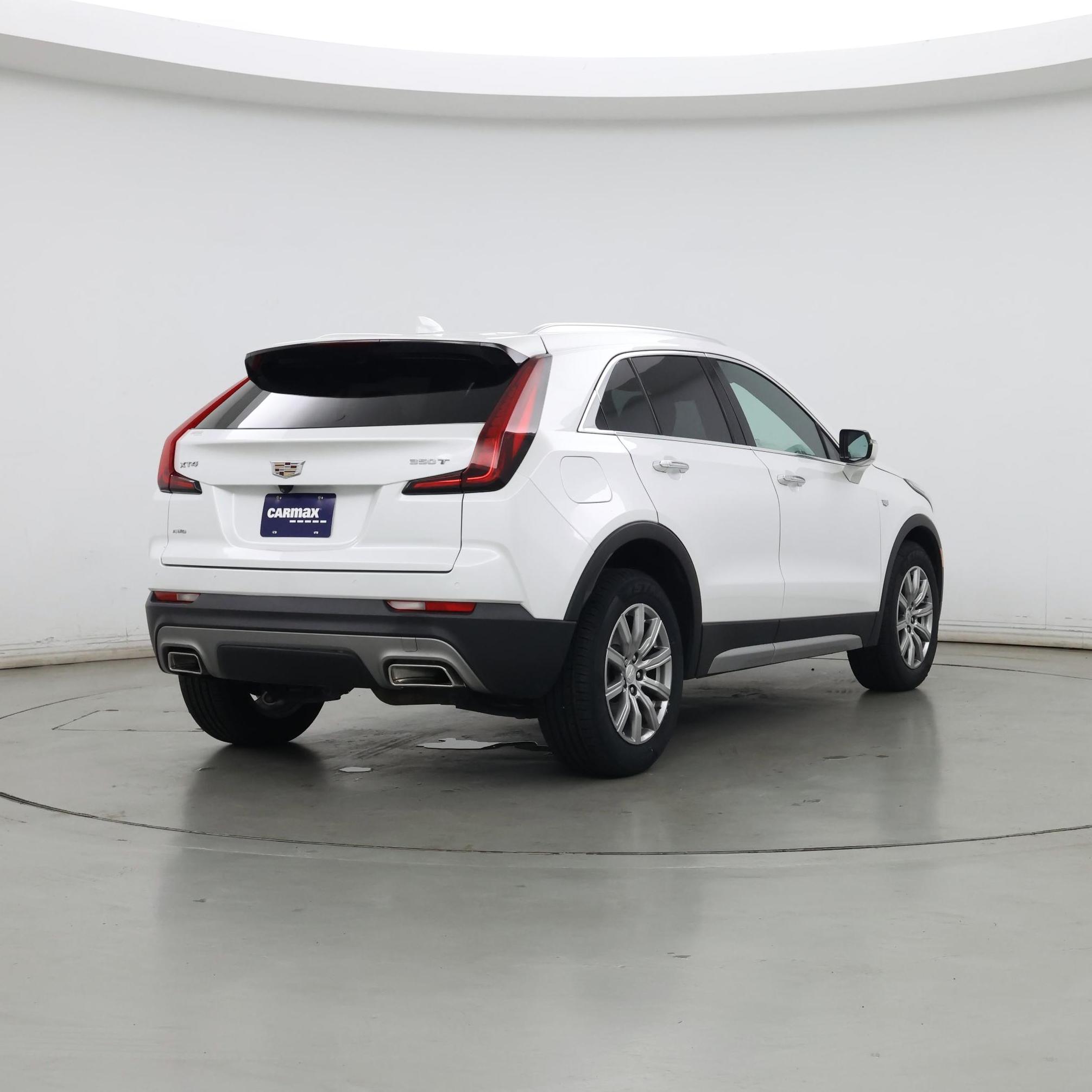 Thumbnail: 2021 Cadillac XT4 - 8