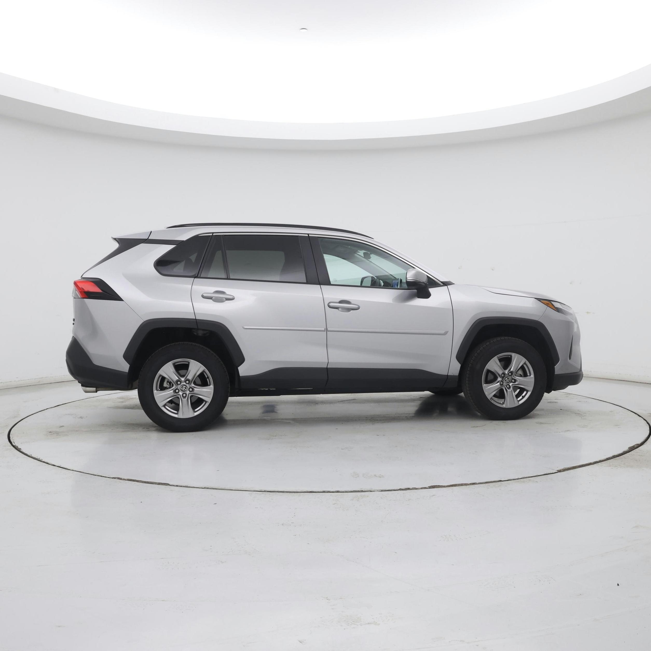 Thumbnail: 2023 Toyota RAV4 - 7