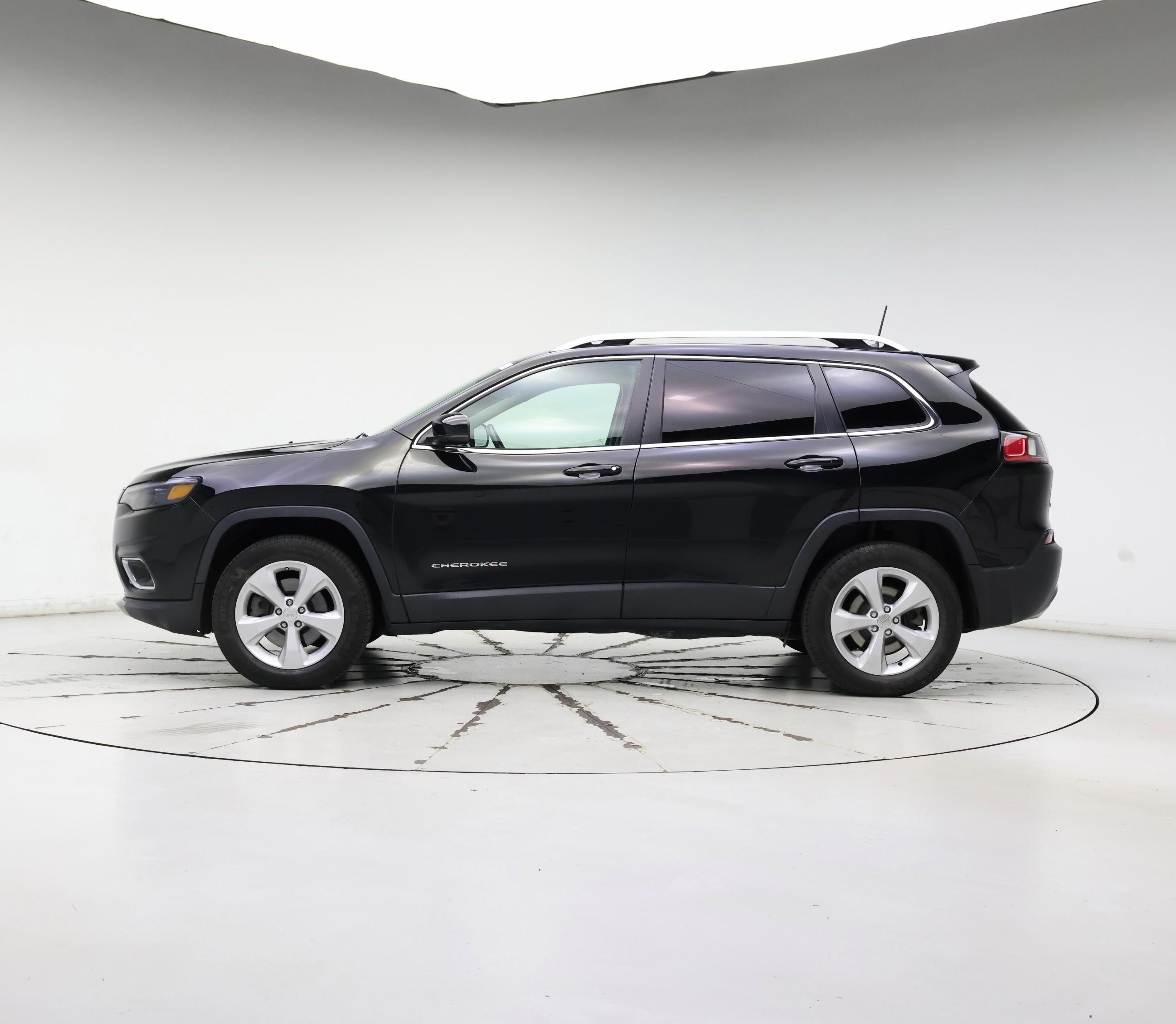 Thumbnail: 2020 Jeep Cherokee - 3