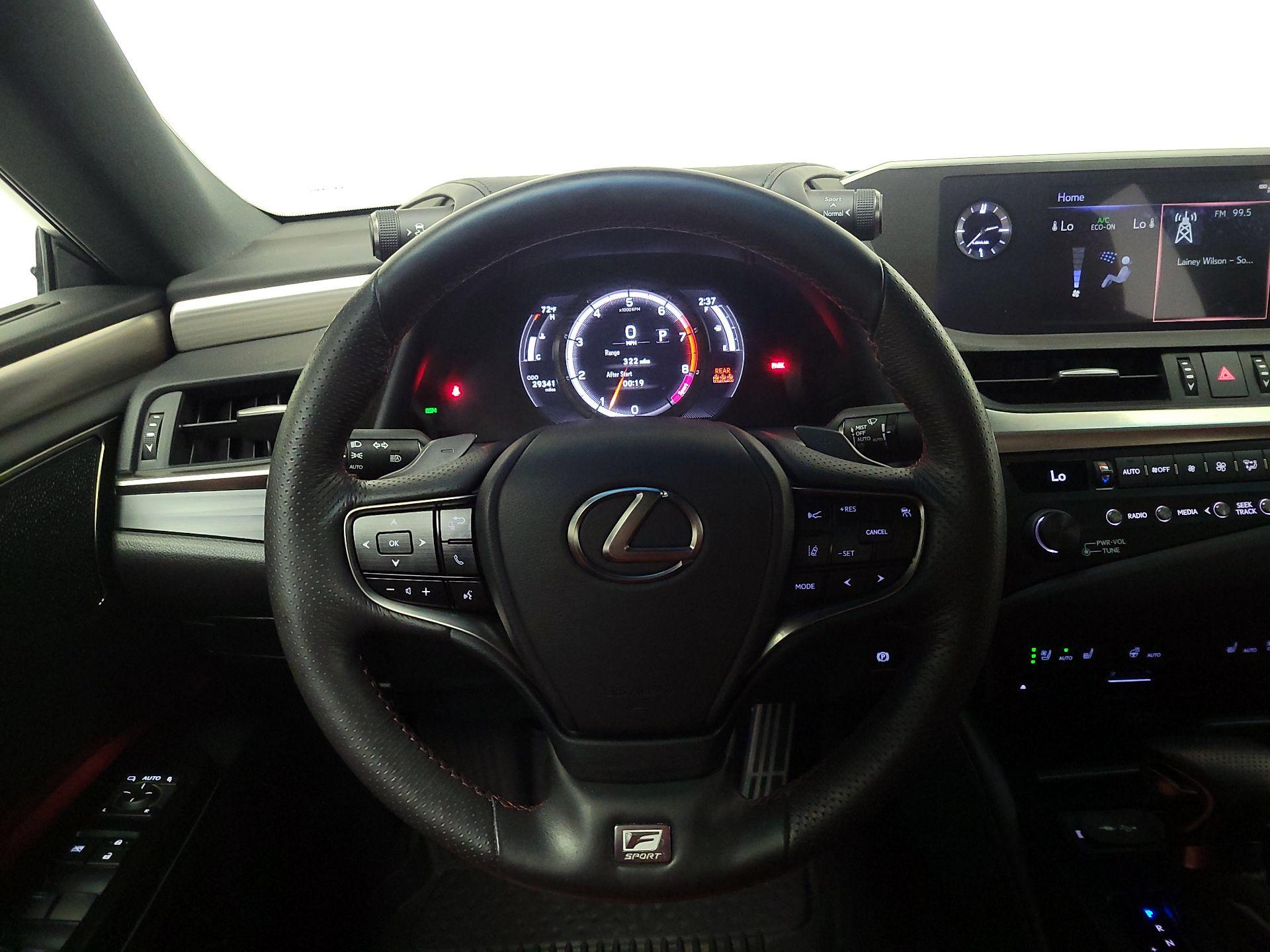 Thumbnail: 2020 Lexus ES - 10