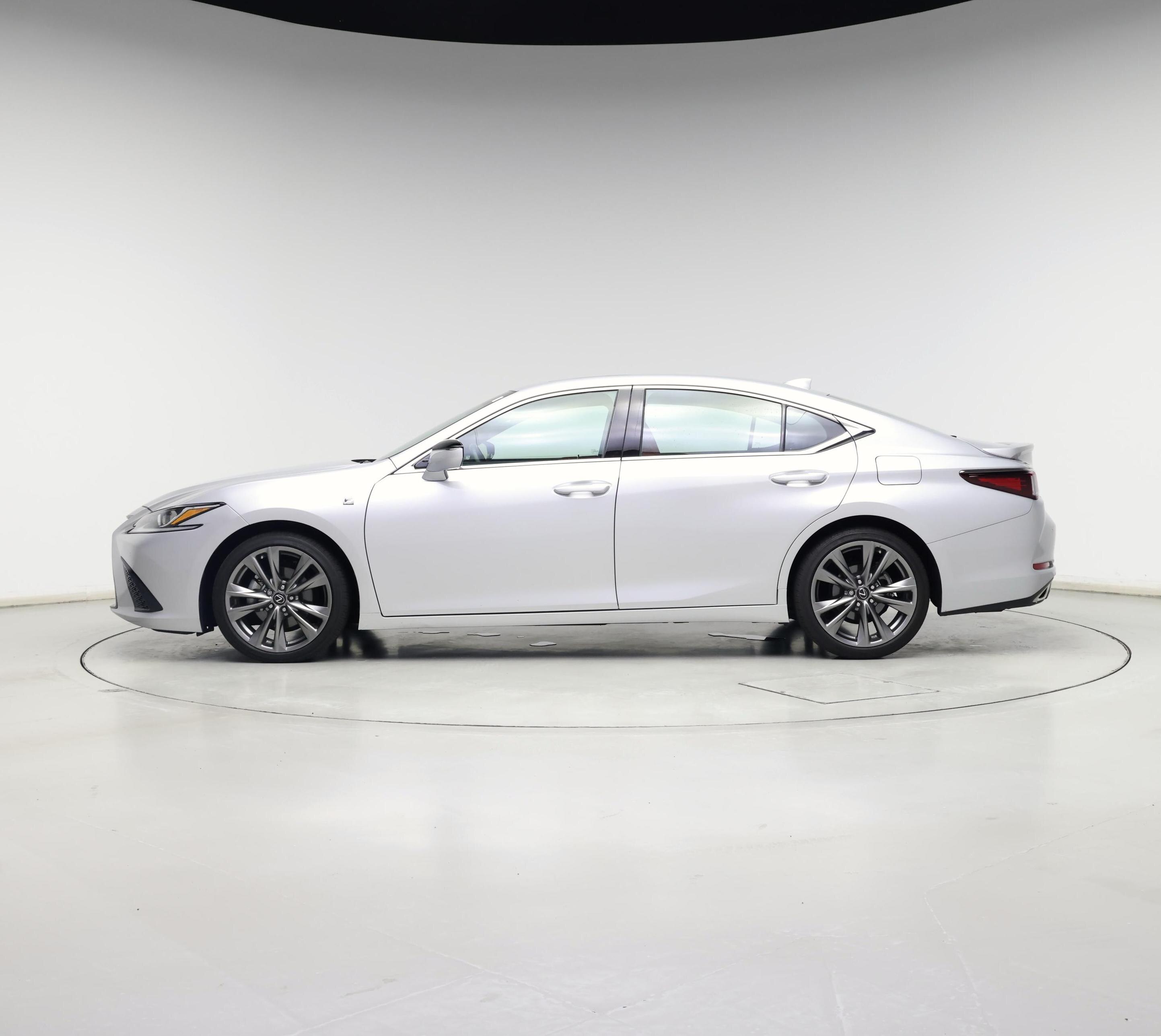 Thumbnail: 2020 Lexus ES - 3