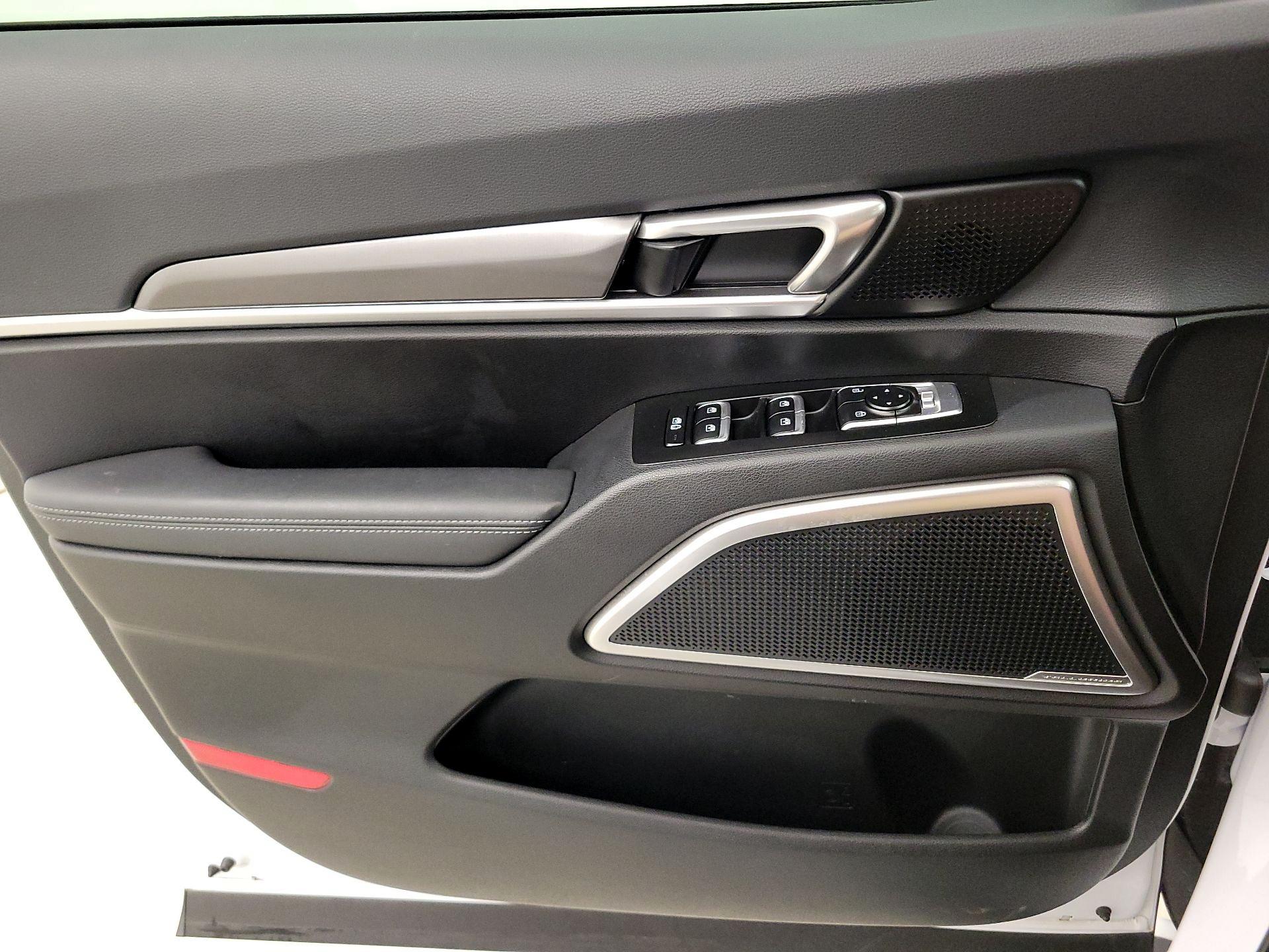 Thumbnail: 2023 Kia Telluride - 12