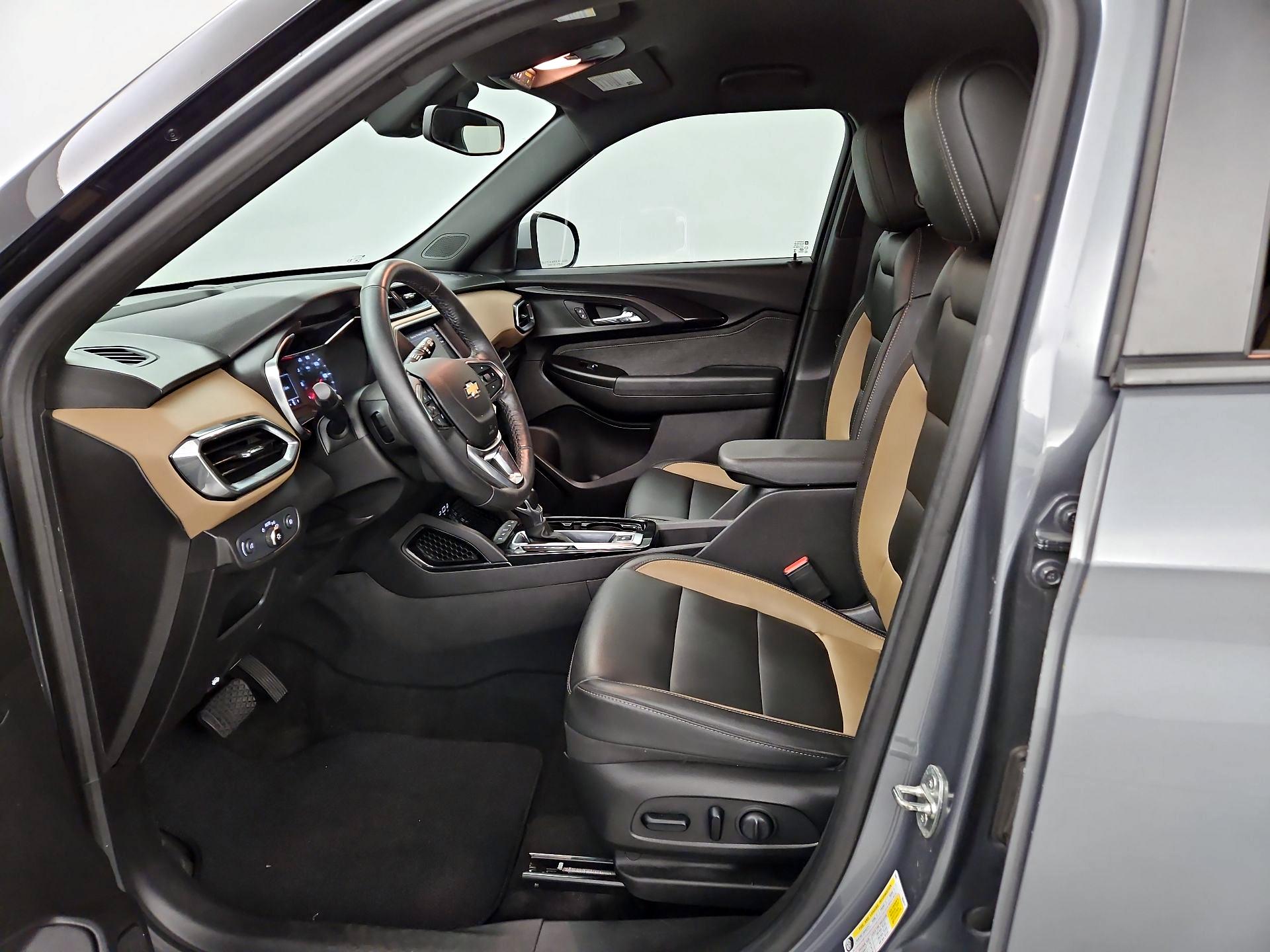 Thumbnail: 2022 Chevrolet TrailBlazer - 11