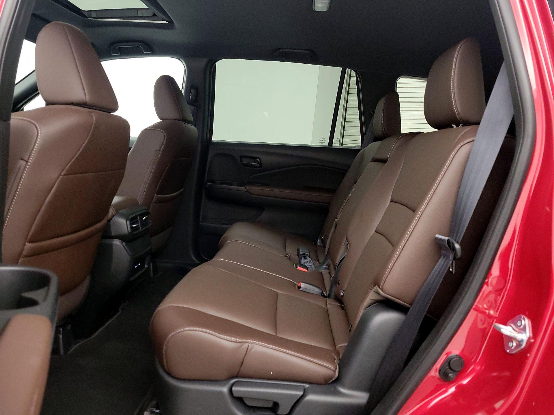 Thumbnail: 2025 Honda Passport - 20